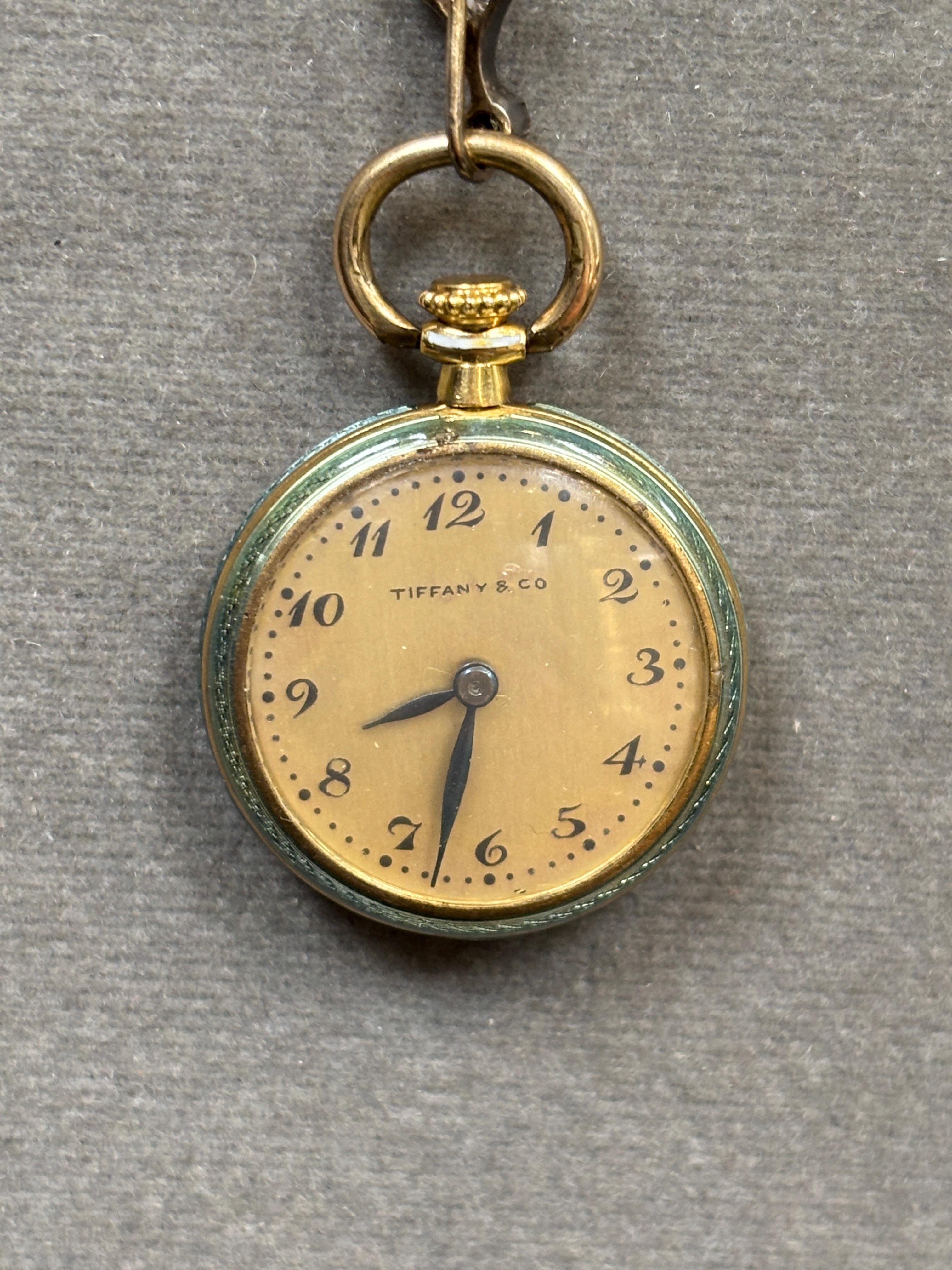 Tiffany und Co. Emaille-Taschenuhr-Halskette im Angebot 4