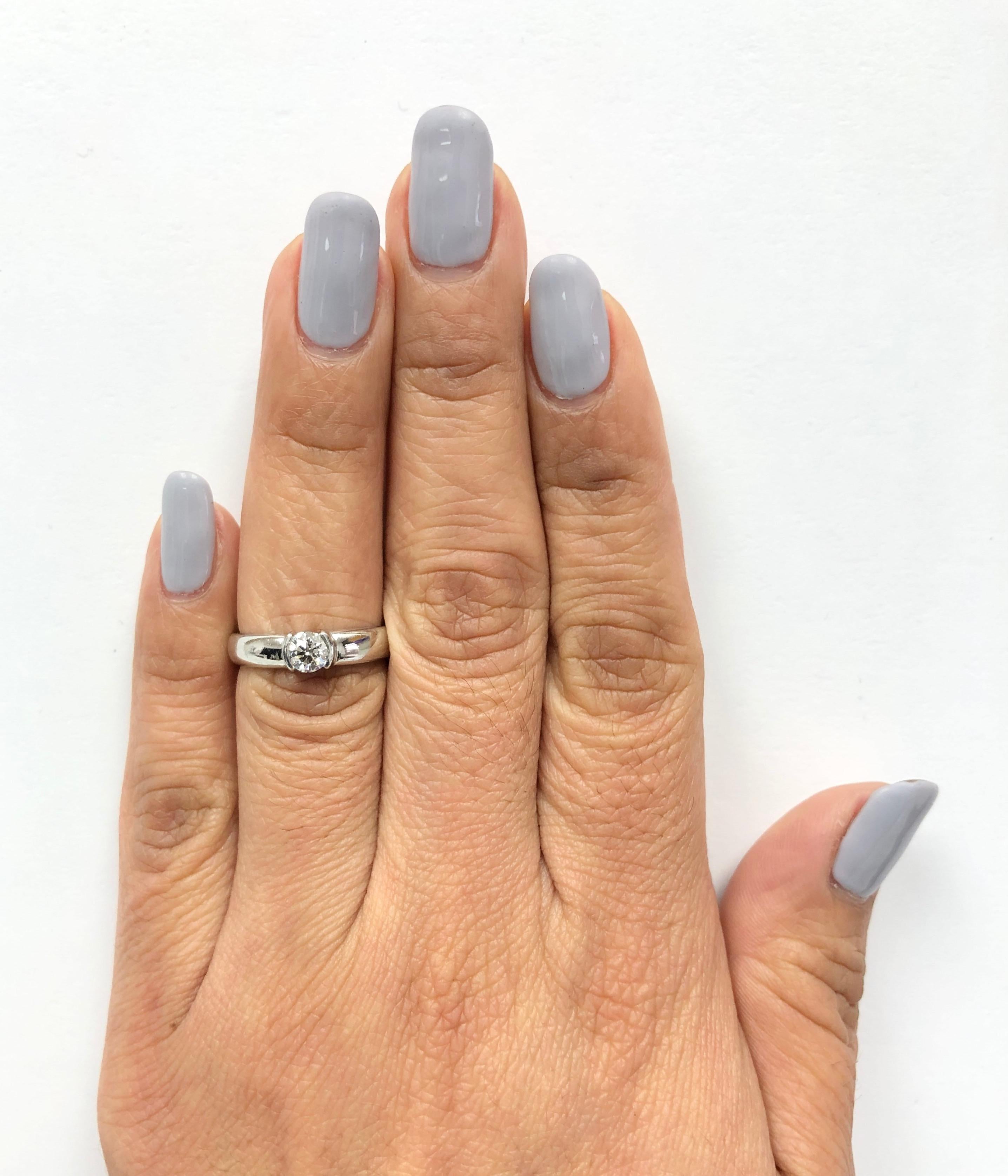 Tiffany and Co. Etoile Platinum Round Diamond Engagement Ring .35ct FVVS2 W/Rece 2