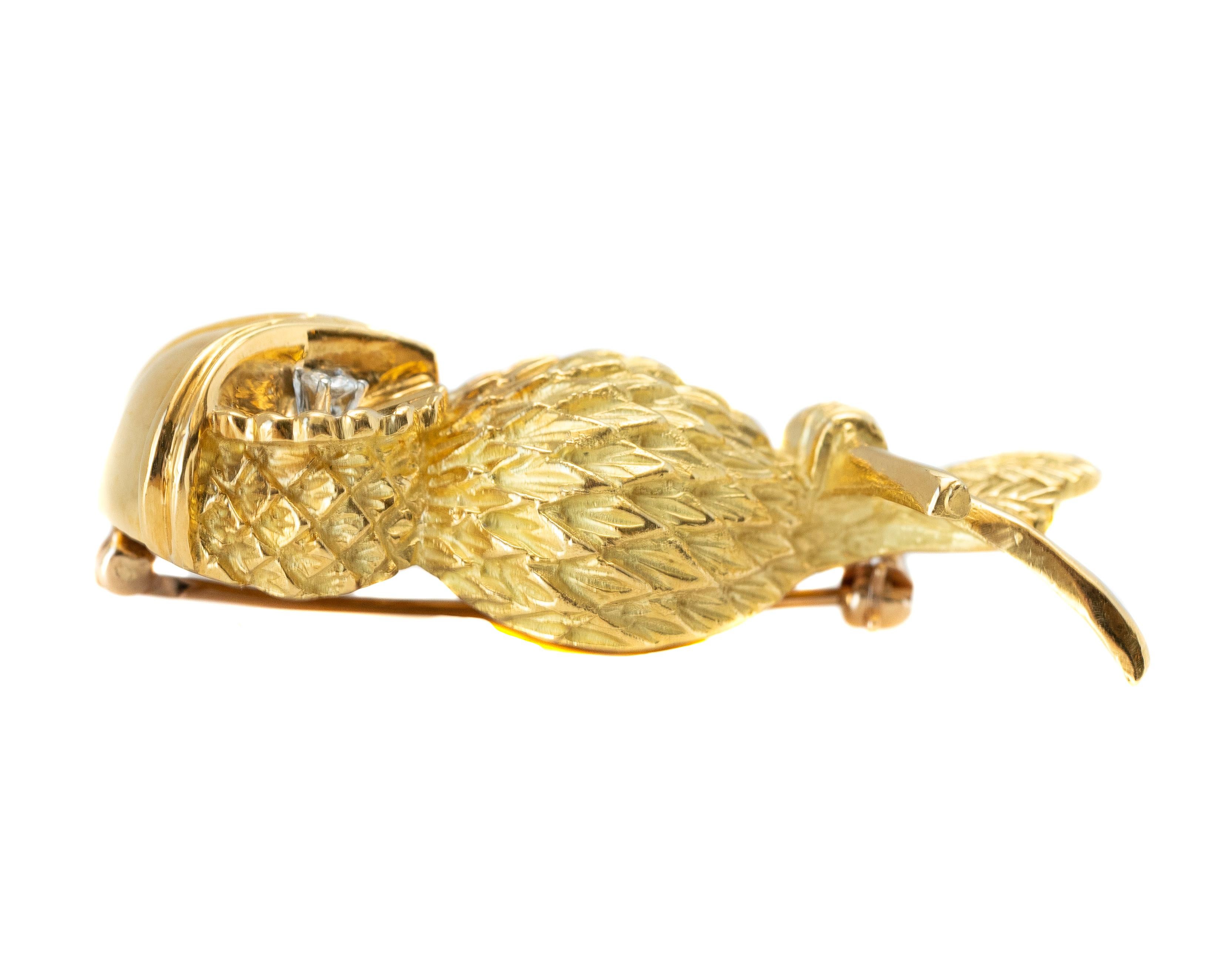 Taille ronde Tiffany & Co. Broche hibou en or en vente