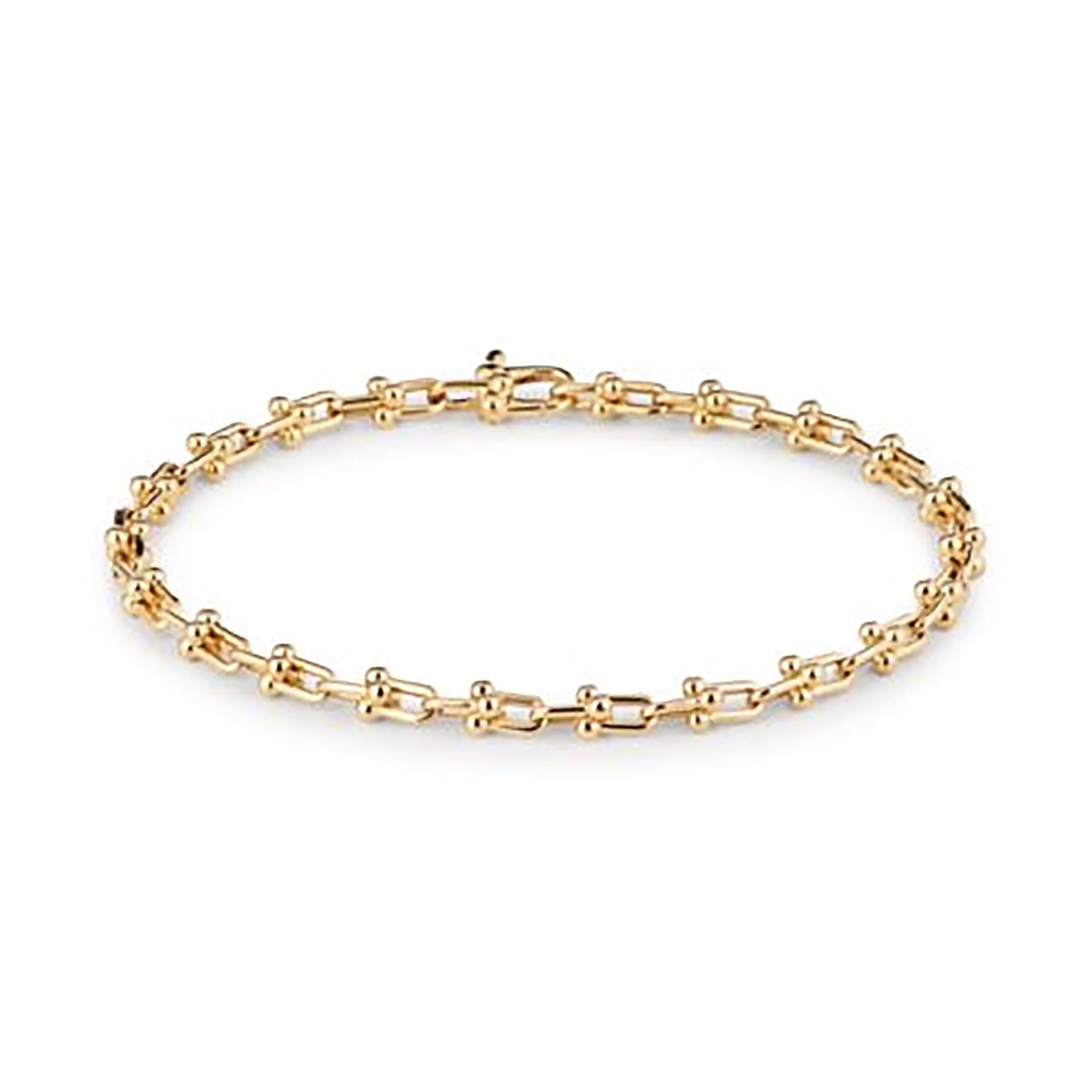 18 kt Yellow Gold
Length: 6.75 inches
Total Weight: 10.4 grams