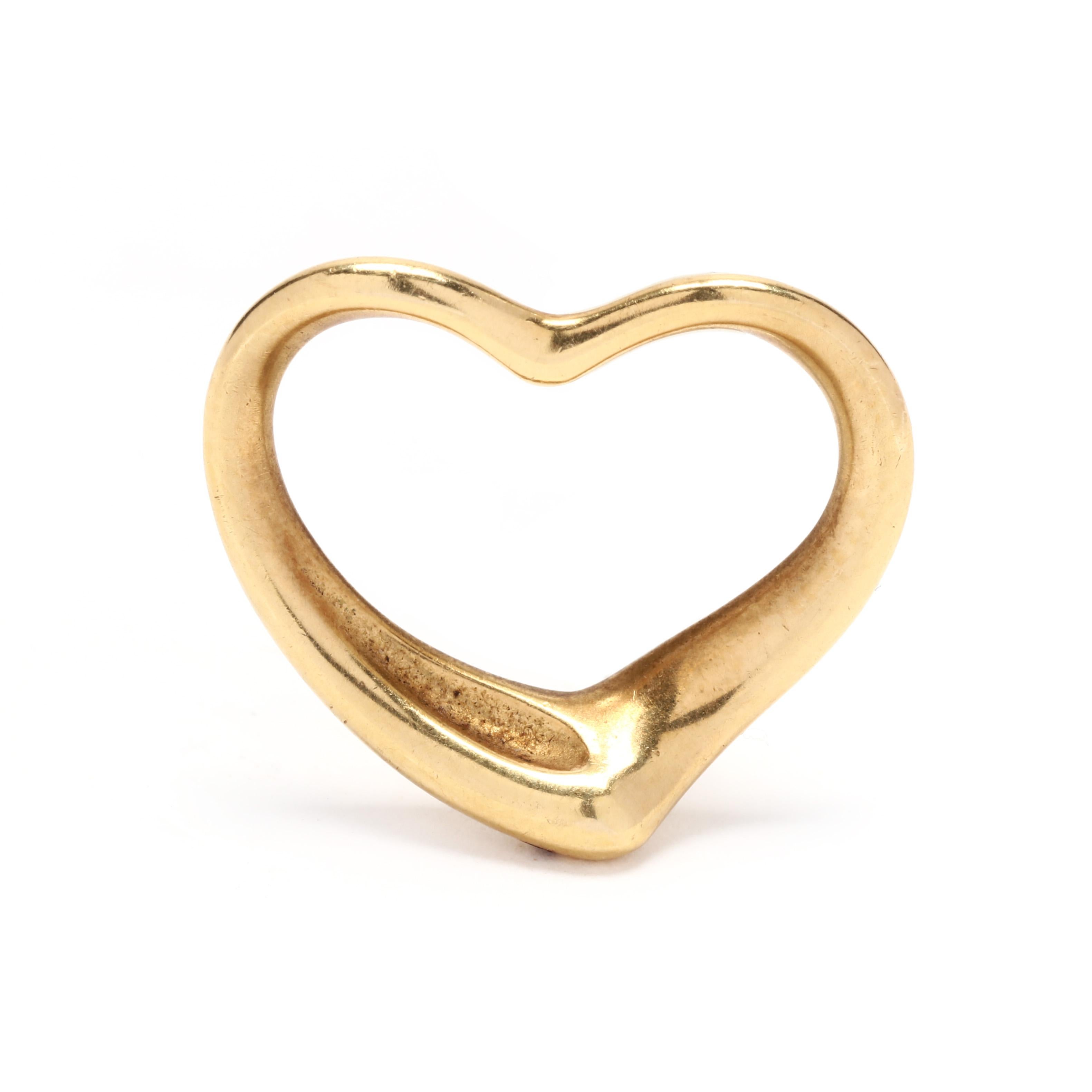 Tiffany & Co Heart Charm, Elsa Peretti Heart Charm, Gold Open Heart Charm Unisexe en vente