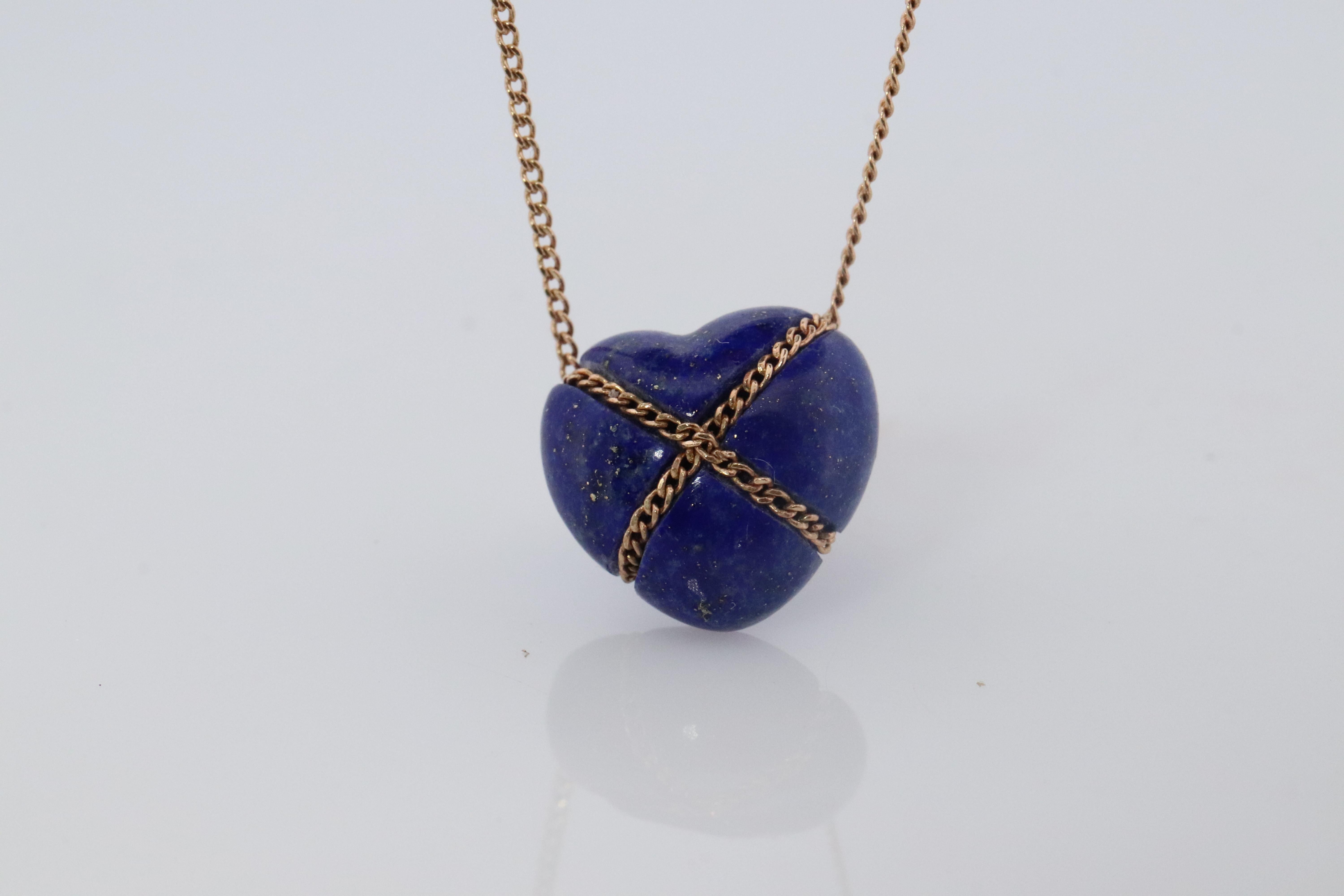 Tiffany and Co Heart Pendant 14k Tiffany Elsa Peretti Lapis Lazuli Necklace In Good Condition For Sale In Port Charlotte, FL