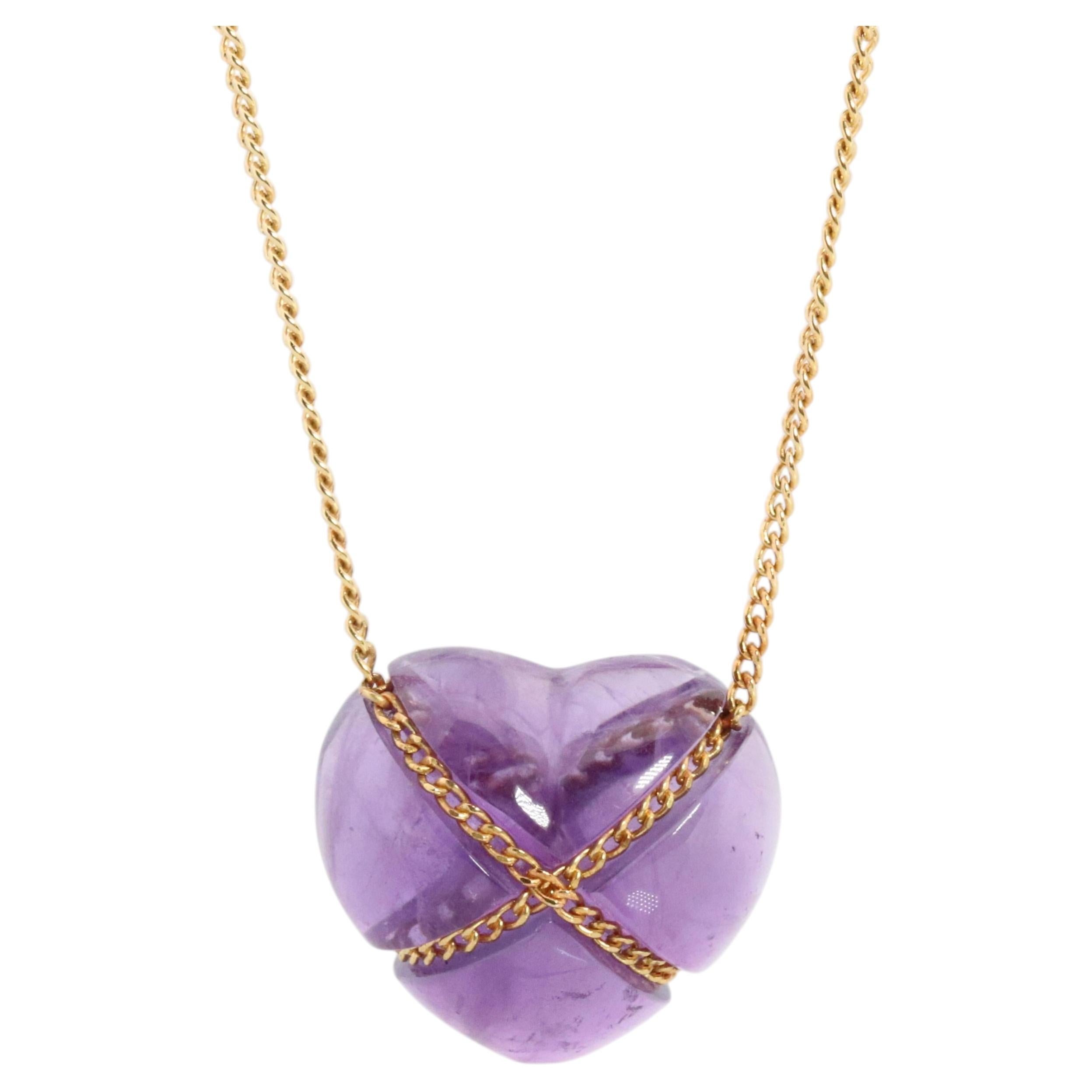 Tiffany and Co, collier Elsa Peretti avec pendentif cœur en améthyste cabochon 18 carats