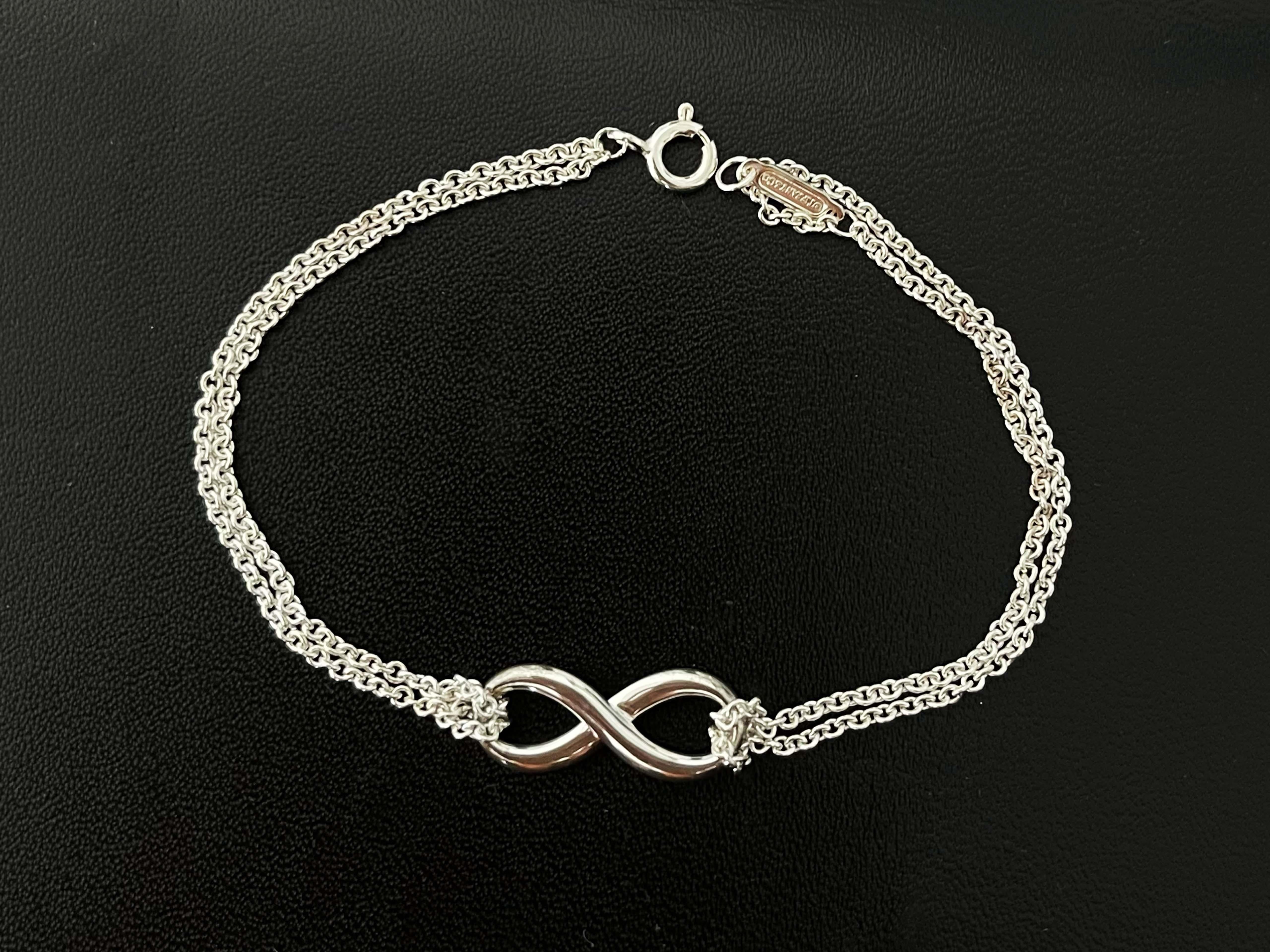 Tiffany and Co. Infinity Bracelet Sterling Silver In Excellent Condition In Honolulu, HI