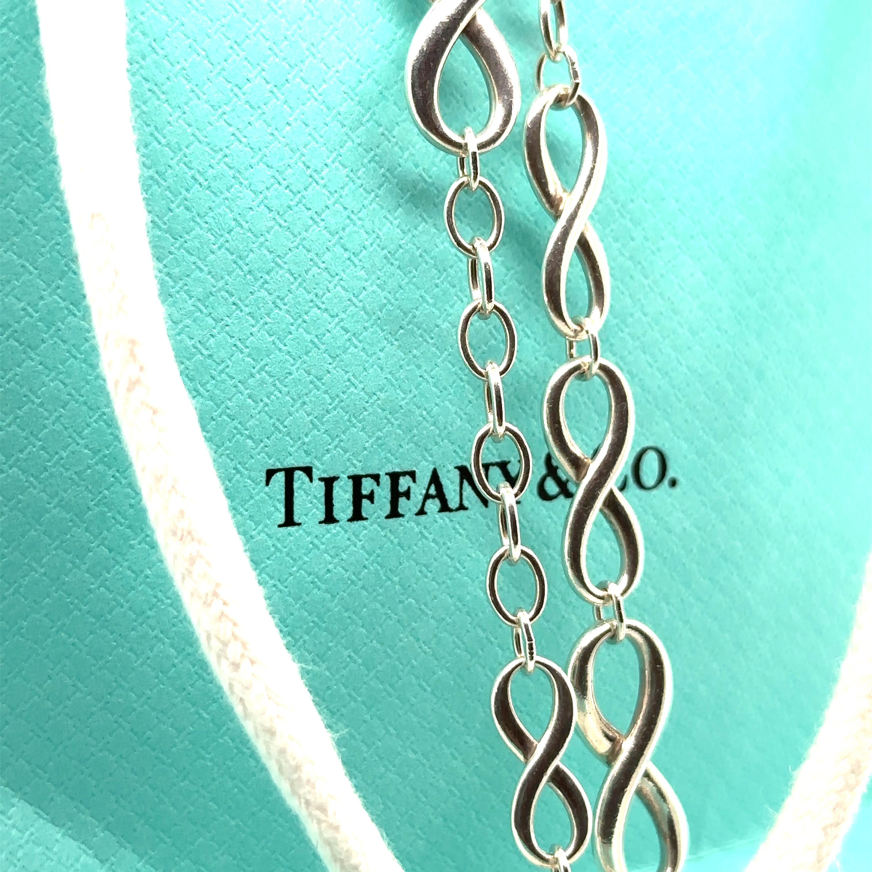 Tiffany and Co Infinity Statement Necklace (RARE) For Sale 1