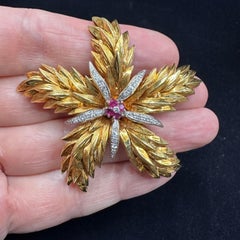 Tiffany and Co Large Brooch 18k Yellow Gold
