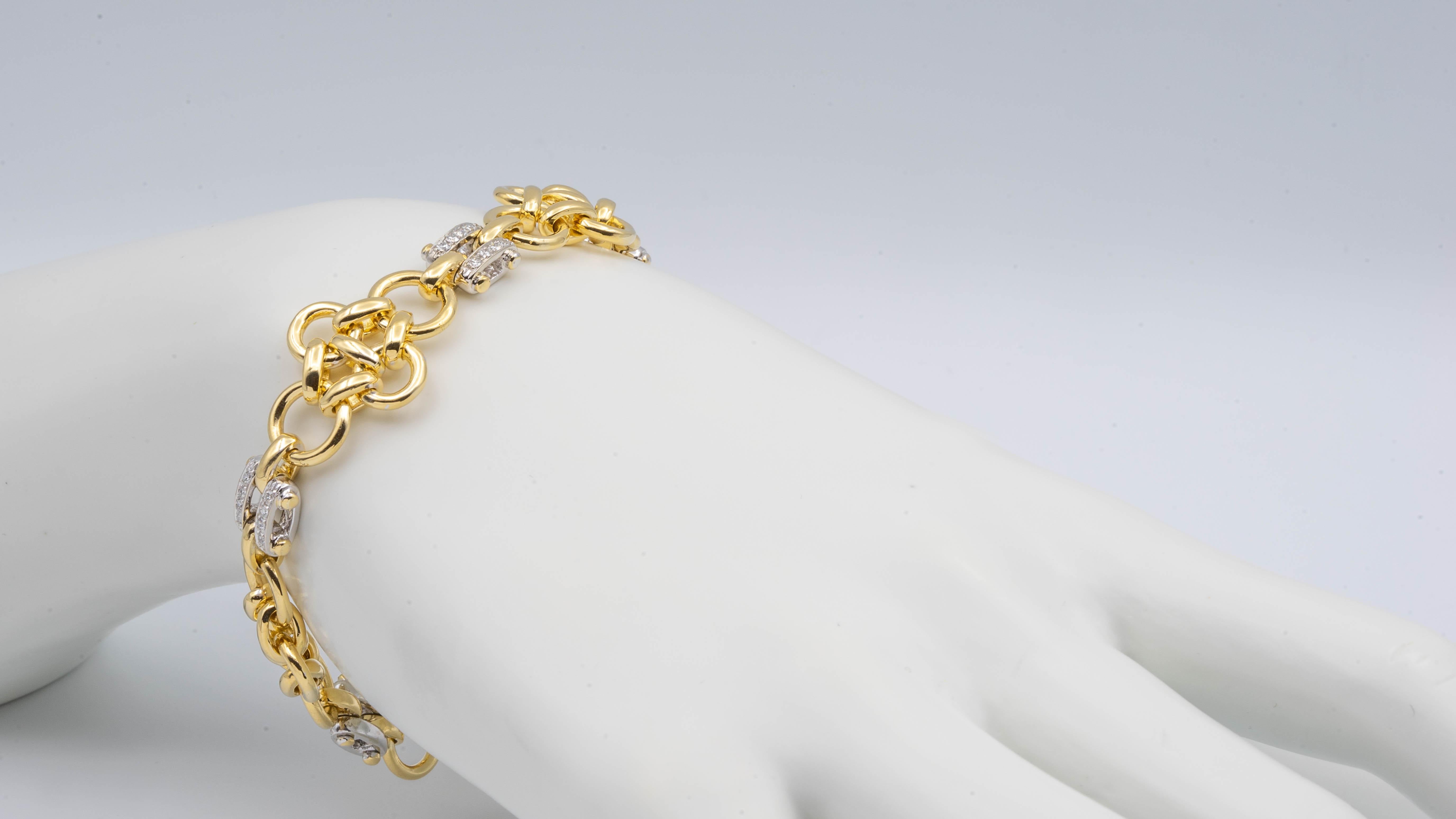 Contemporary Tiffany & Co. Italy 18K Yellow Gold Heavyweight Link + Diamond Bracelet Orig Box
