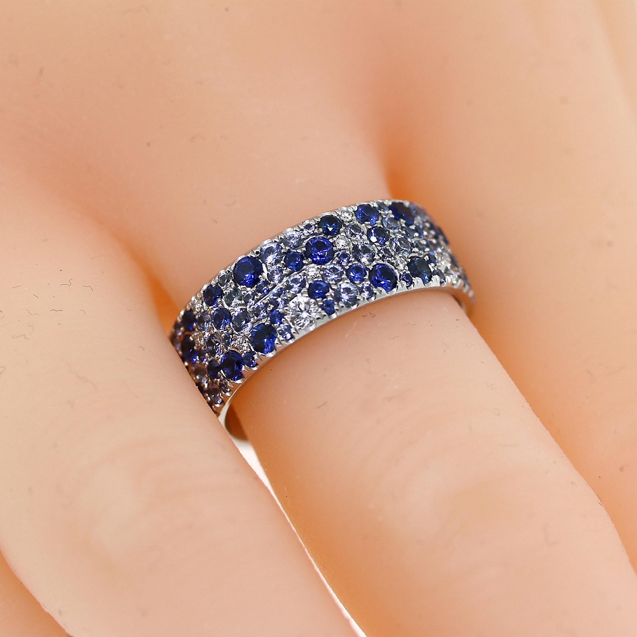 Tiffany and Co. Metro Collection Ring with Blue Sapphires & Diamonds In Good Condition For Sale In New York, NY