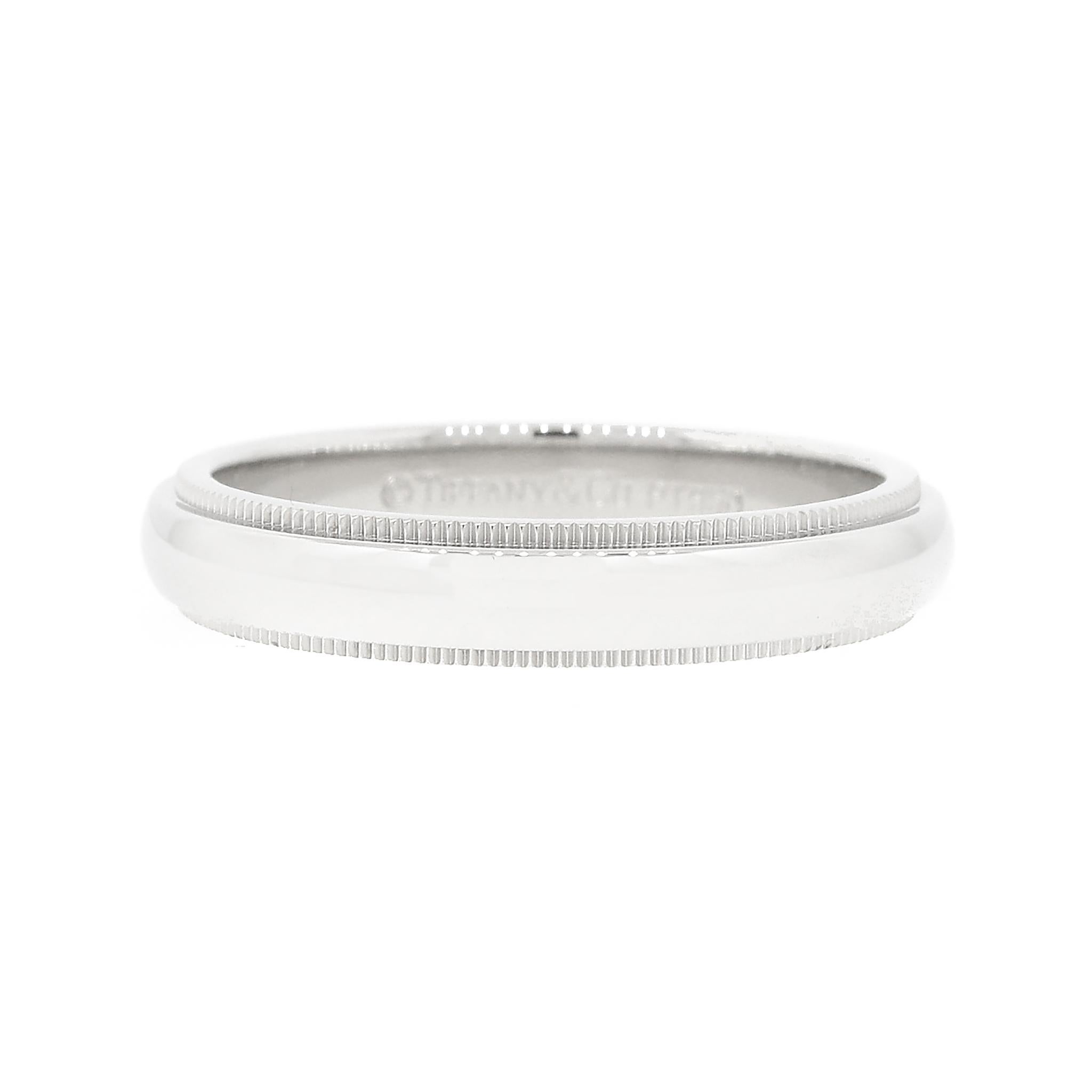 Tiffany and Co. Milgrain Platinum Band Ring In Excellent Condition For Sale In New York, NY