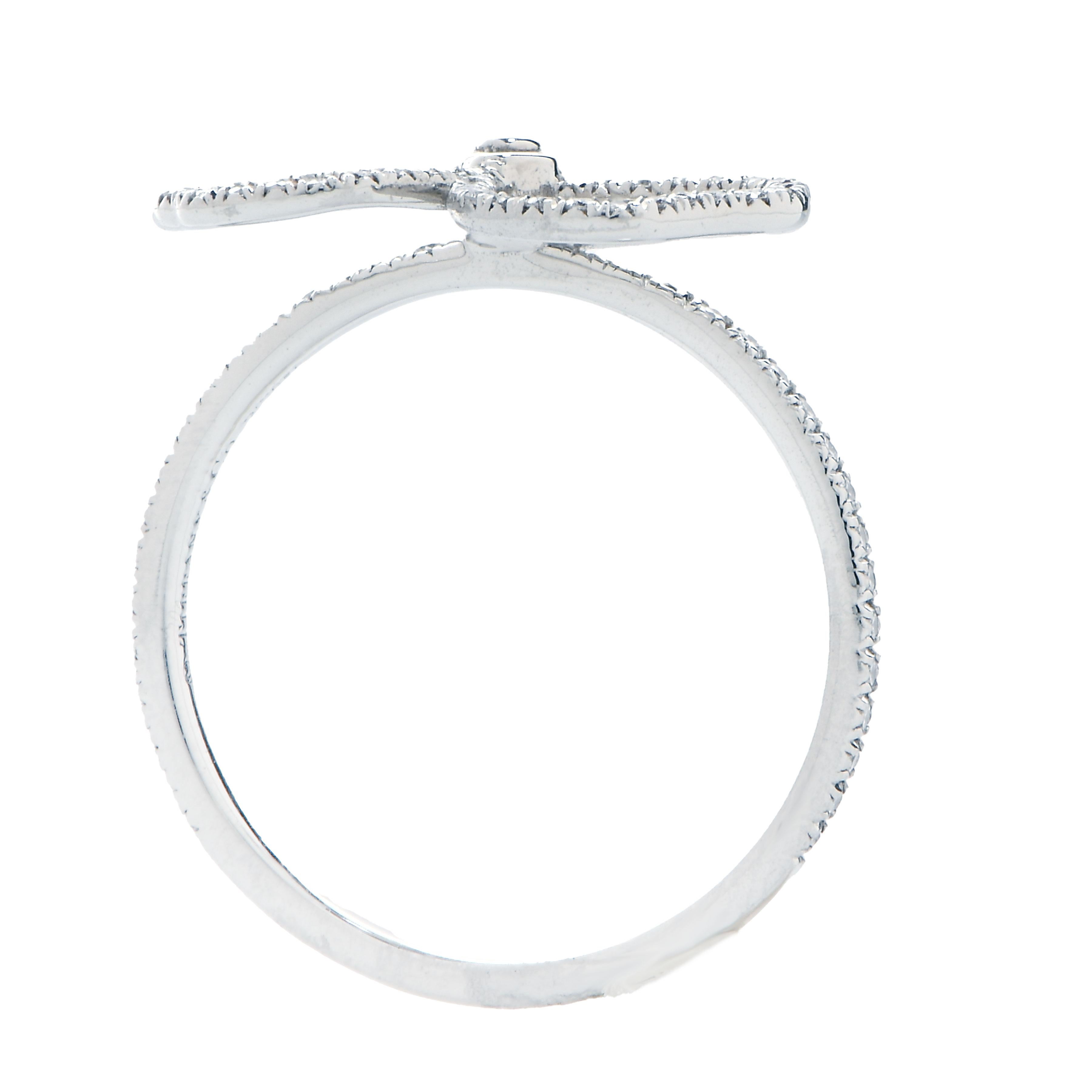 Women's or Men's Tiffany and Co. Open Paper Flowers Platinum Ring