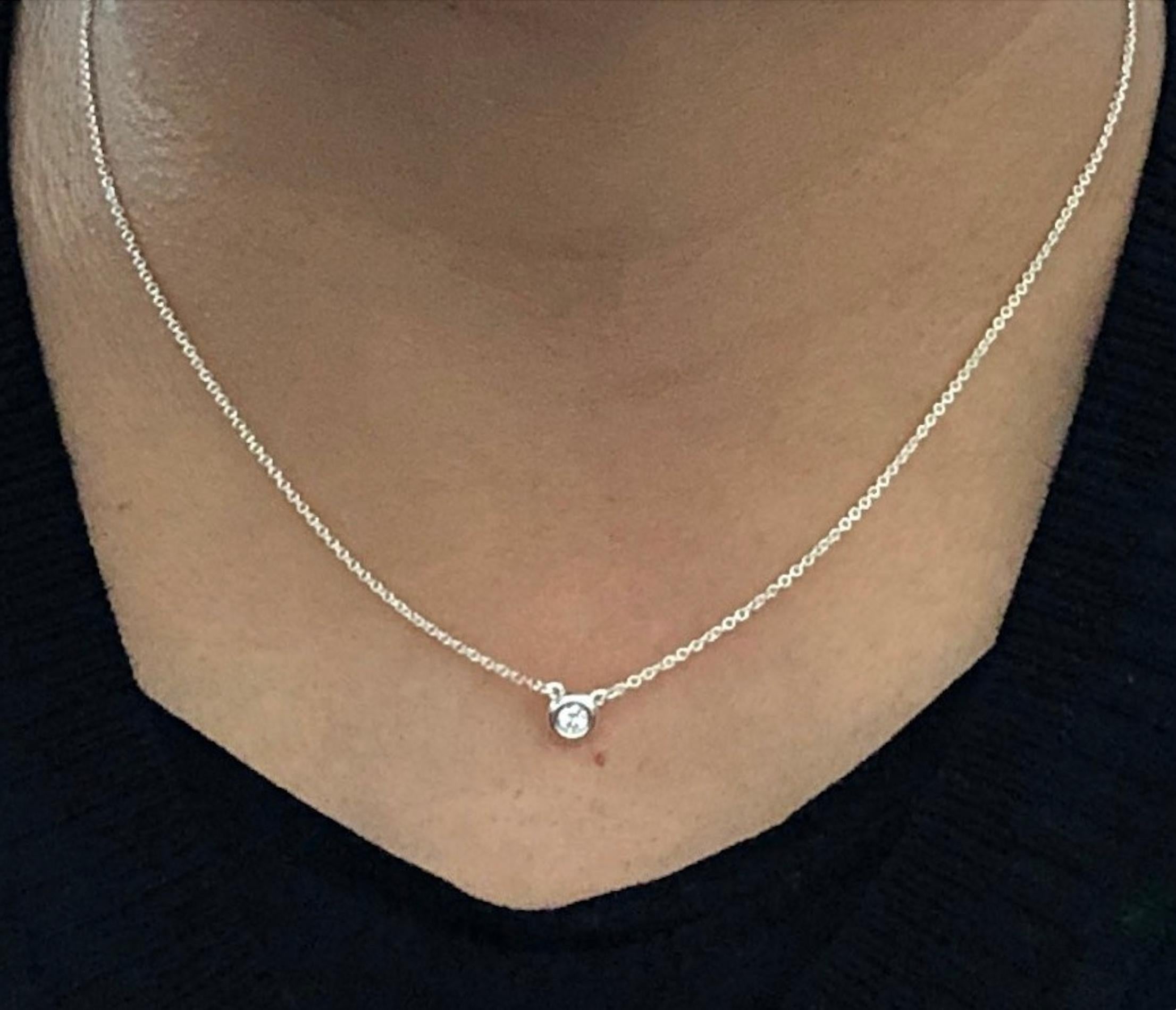 Tiffany and Co. Peretti Diamonds by the Yard Silver Single Diamond Pendant .10ct In Excellent Condition In New York, NY