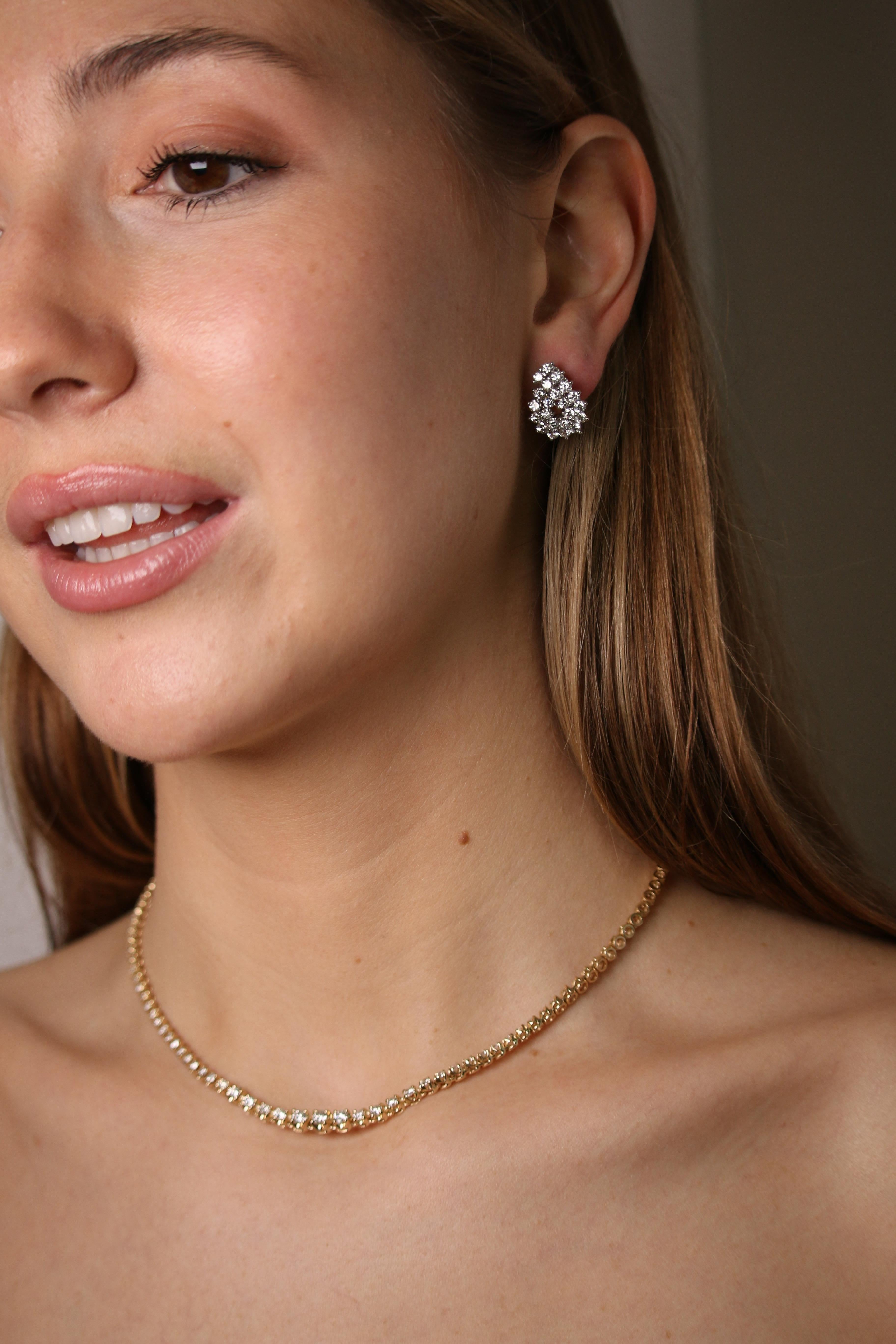 Tiffany und Co. Omega Clip-Ohrringe mit Diamanten 5