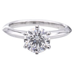 Tiffany and Co. Bague de fiançailles solitaire en platine avec diamant rond de 1,11 carat HVS1