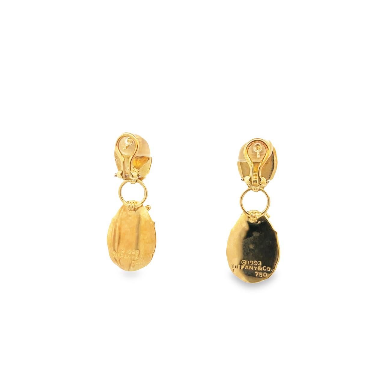 Modern Tiffany and Co. Scarab Beetle 18k Gold Dangle Drop Earrings, circa 1993