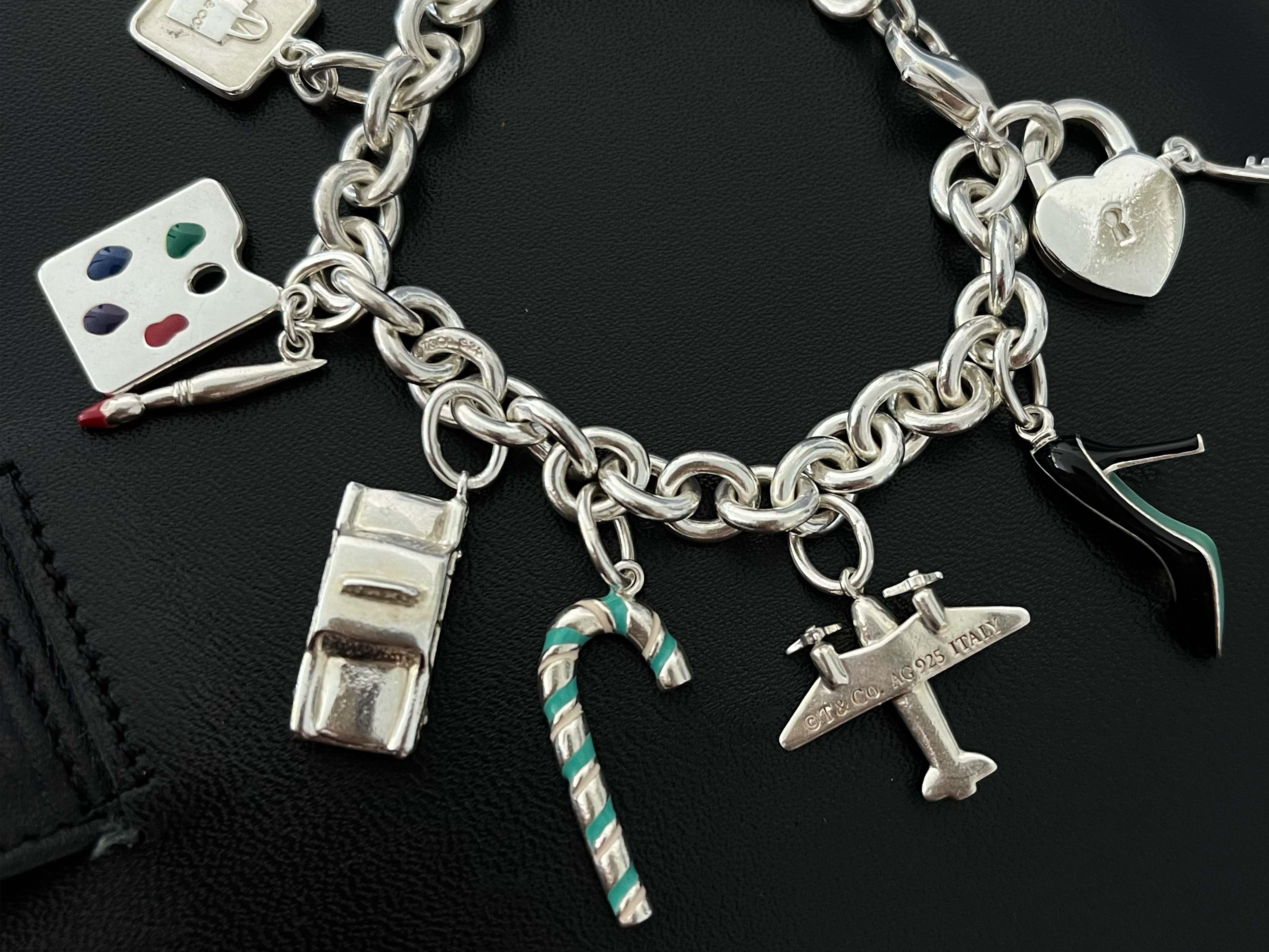 RARE Tiffany and Co. Art Palette Airplane Taxi Charm Bracelet Sterling Silver In Excellent Condition For Sale In Honolulu, HI