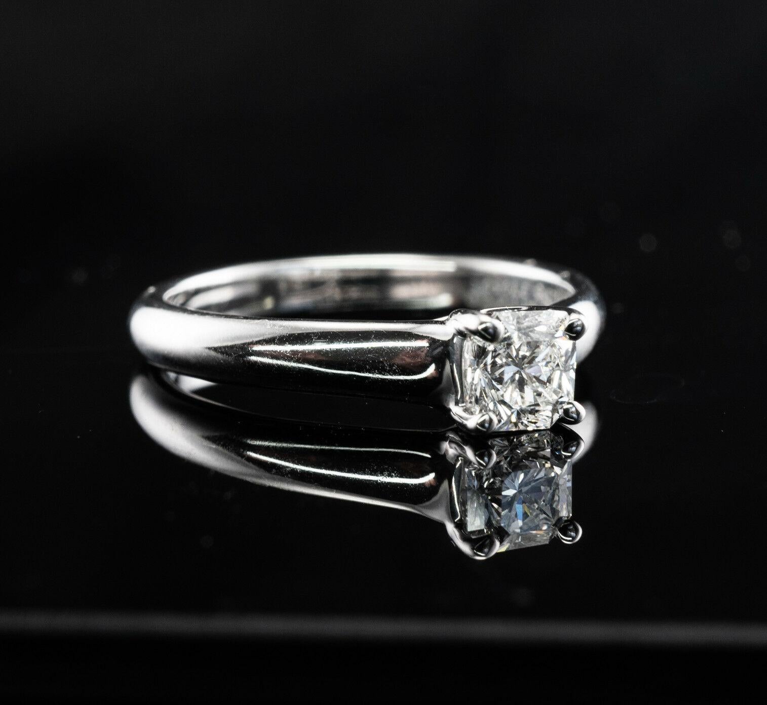 Tiffany and Co Bague solitaire en platine Lucida avec diamants de 0,44 carat  en vente 5