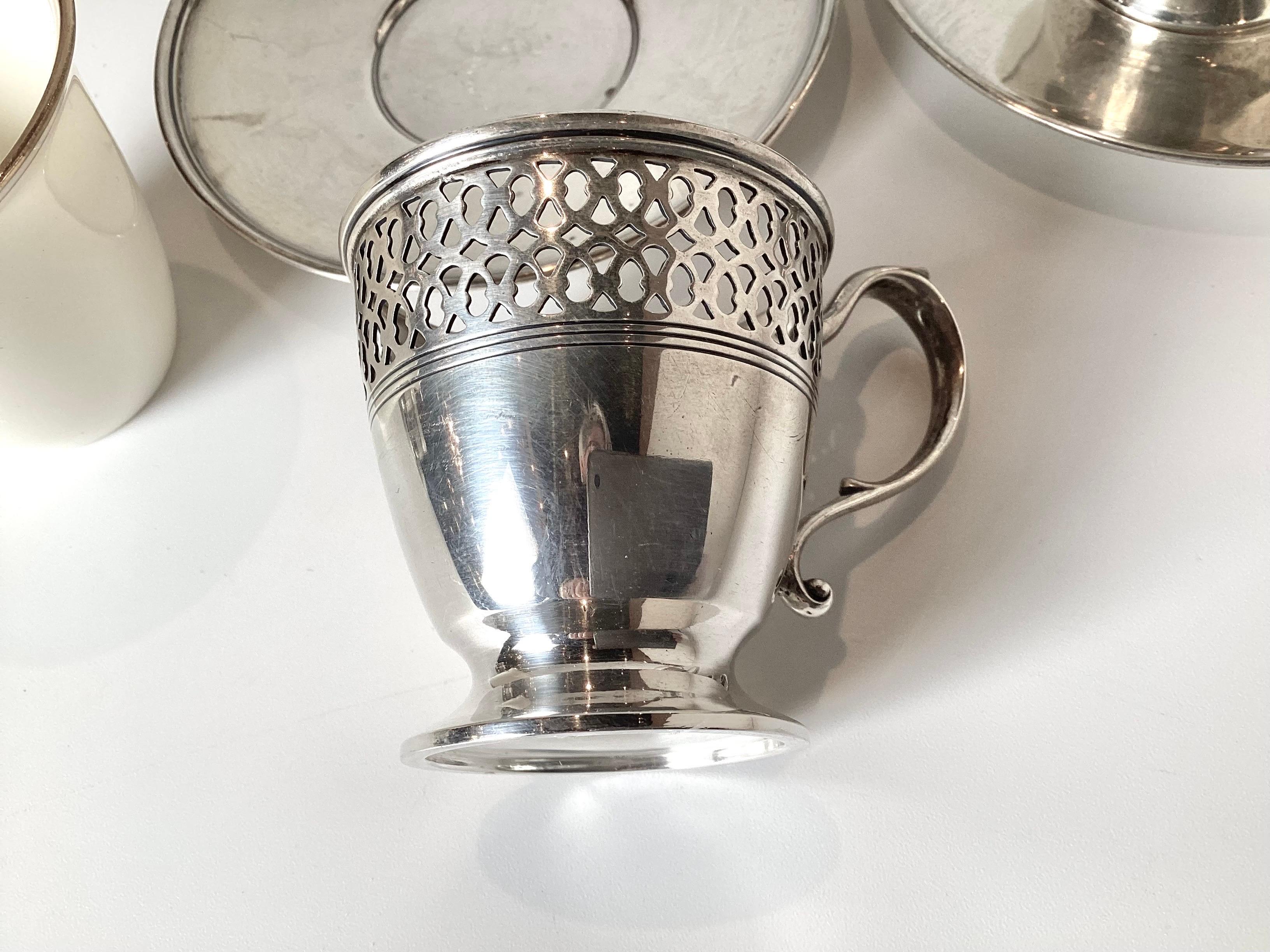 Ensemble demi-tasse en argent sterling de Tiffany and Co Excellent état - En vente à Lambertville, NJ