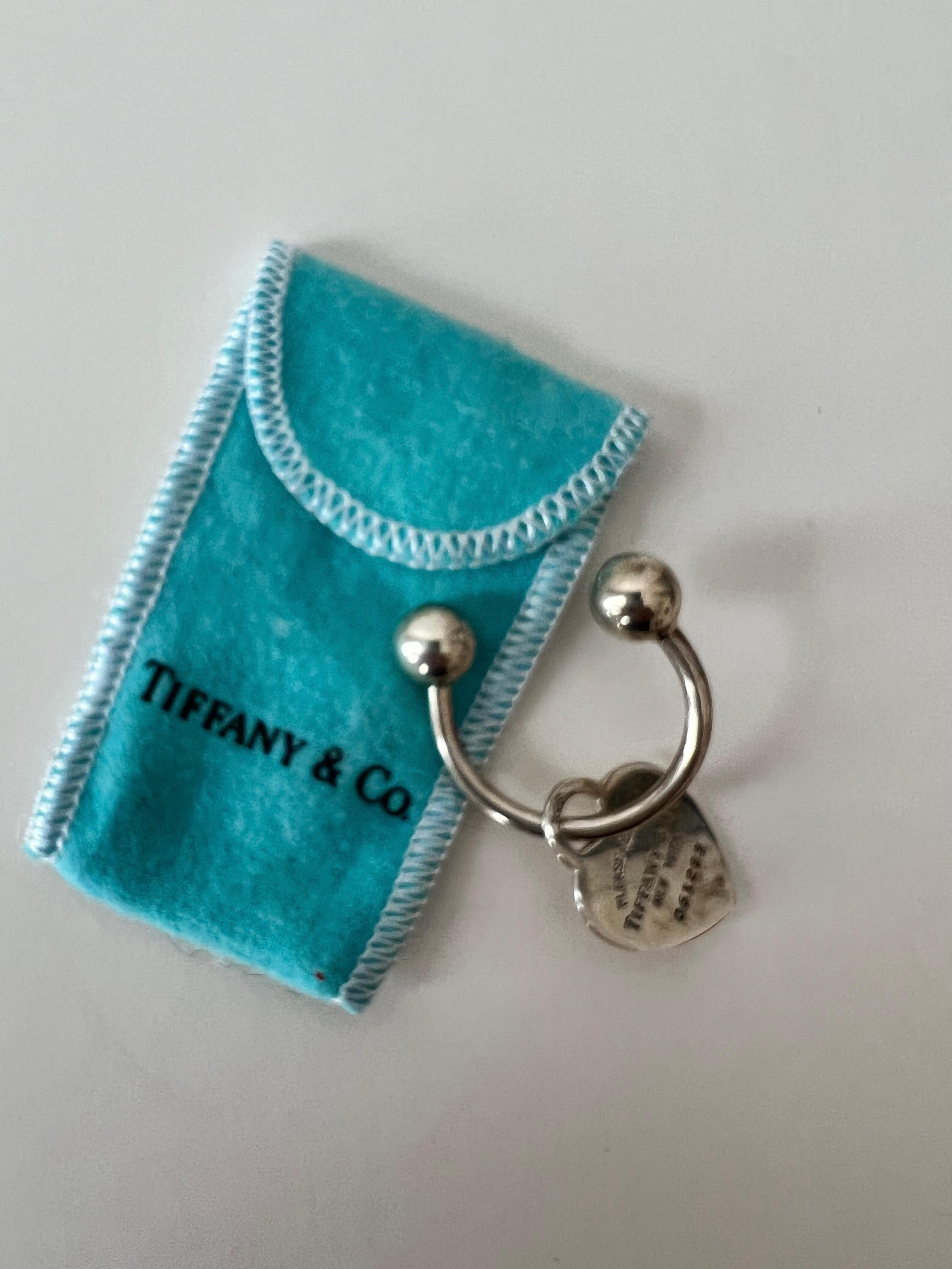 Tiffany and Co Sterling Silver Key Chain with Heart  Return Address and Blue Bag For Sale 1