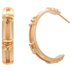 Tiffany and Co The Atlas Collection 18k Yellow Gold 0.90 Inch Long Hoop Earring