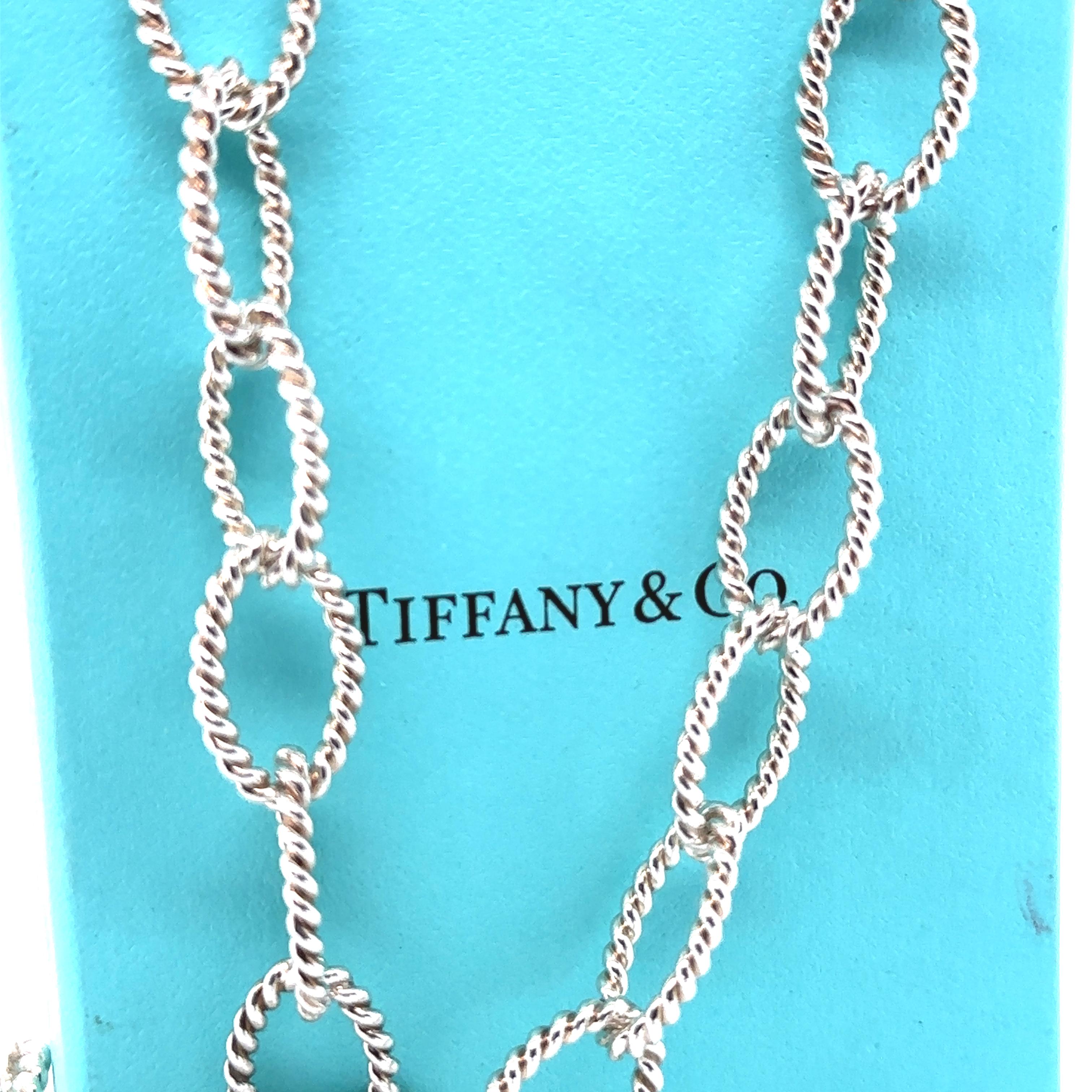 Women's Tiffany and Co Twist Rope Oval Link Necklace (RARE) For Sale