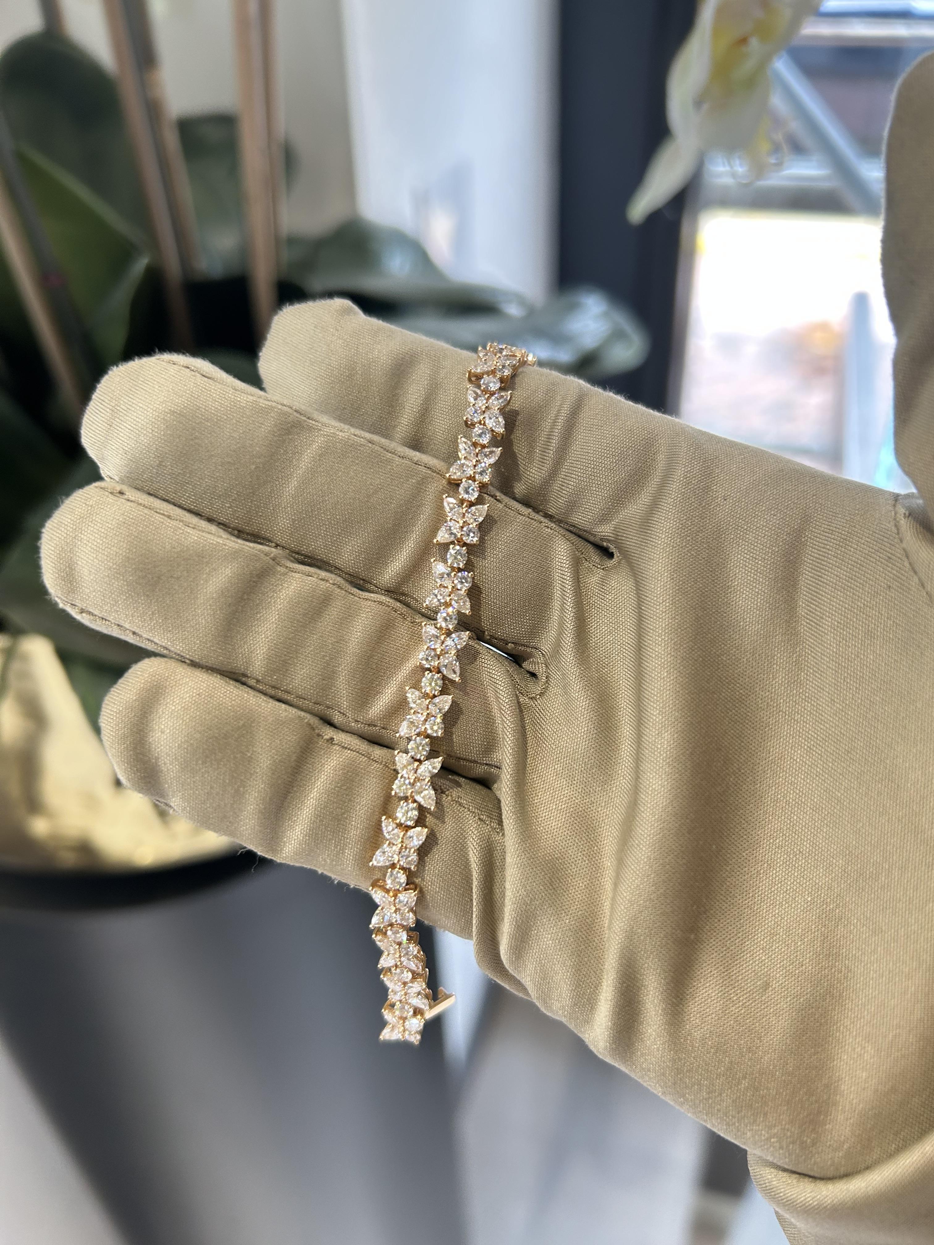 Femenino o masculino Tiffany and Co. Victoria Cluster Rosegold Bracelet 6.25 ct en venta