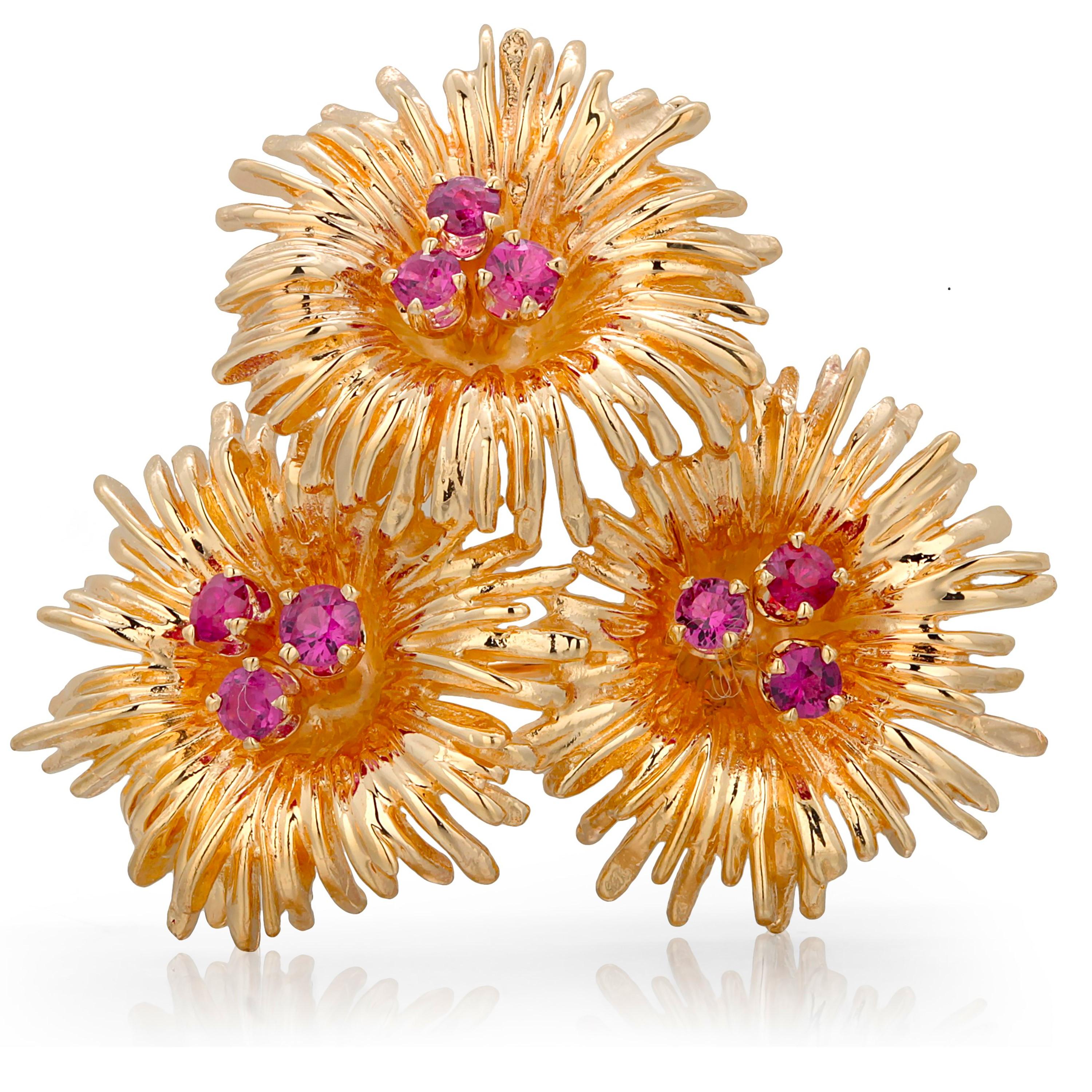 Tiffany and Co Vintage 14 Karat Yellow Gold Ruby Floral Brooch 1.45 Inch Long For Sale 1