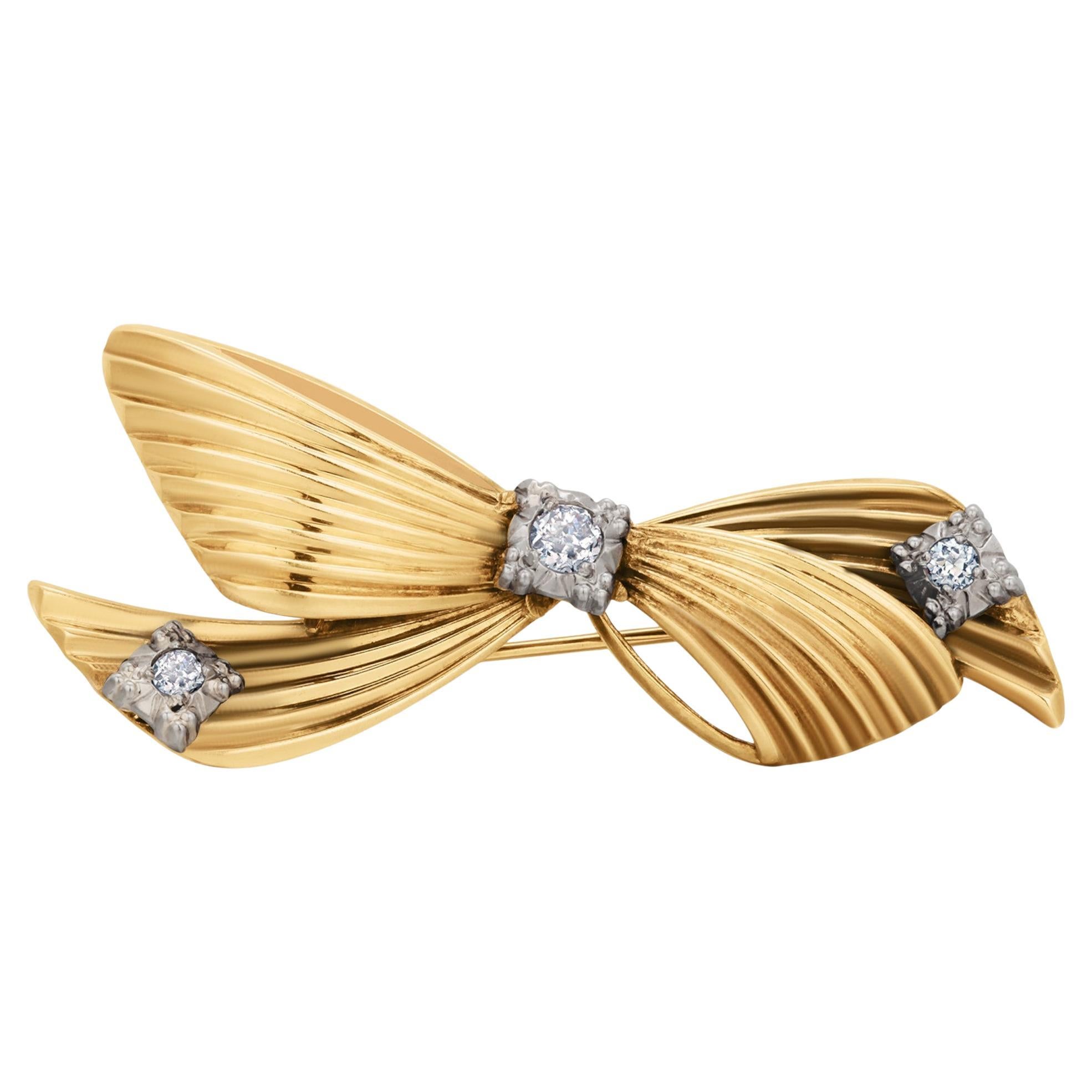 Tiffany and Co. Vintage 14K Yellow Gold Diamond Bow Love Knot Brooch