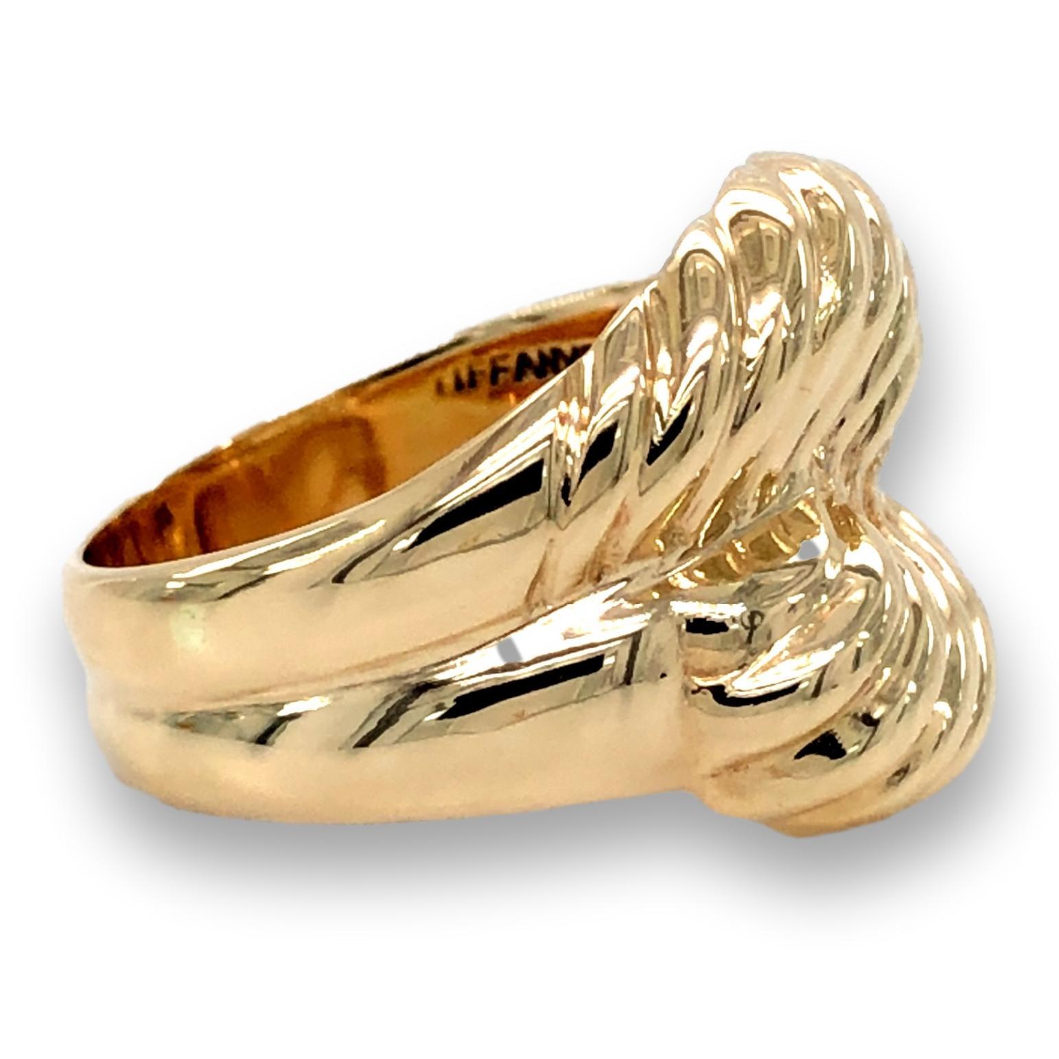 Retro Tiffany & Co. Vintage 14K Yellow Gold Double Row Fluted Croissant Ring
