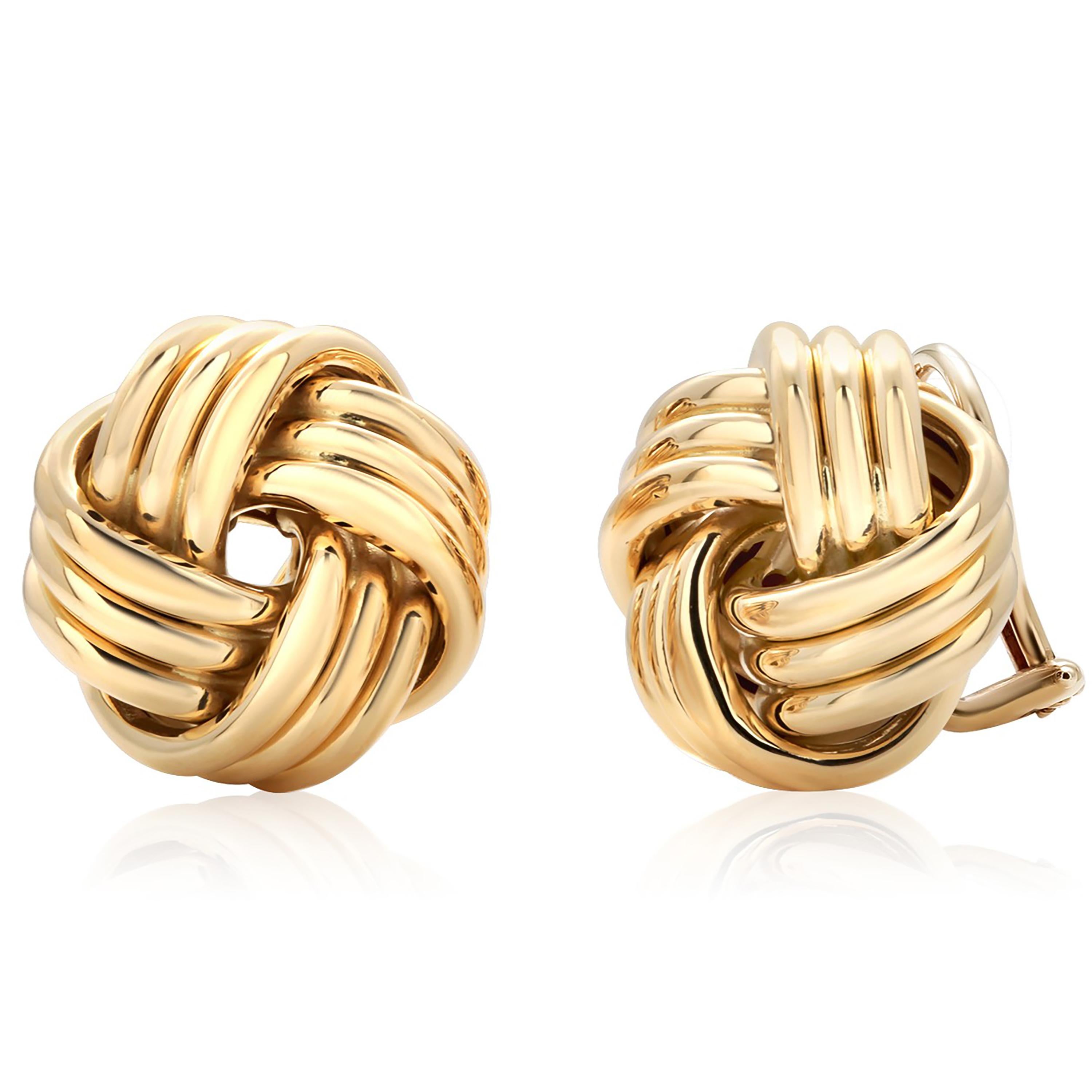 Contemporary Tiffany and Co Vintage 18 Yellow Gold Knot Clip On Earrings 1.15 Inch Wide For Sale