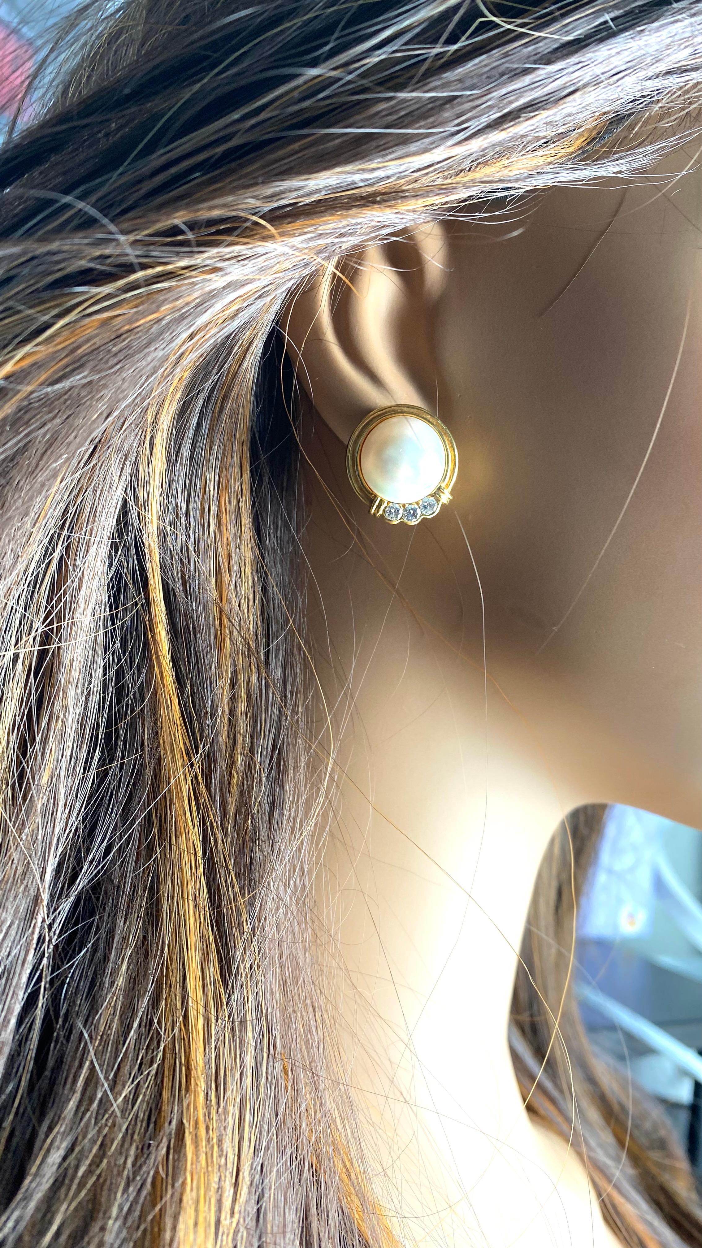 Tiffany and Co. Vintage 18K Gold Pearl Ear Clips Diamond Accents 20th Century 1