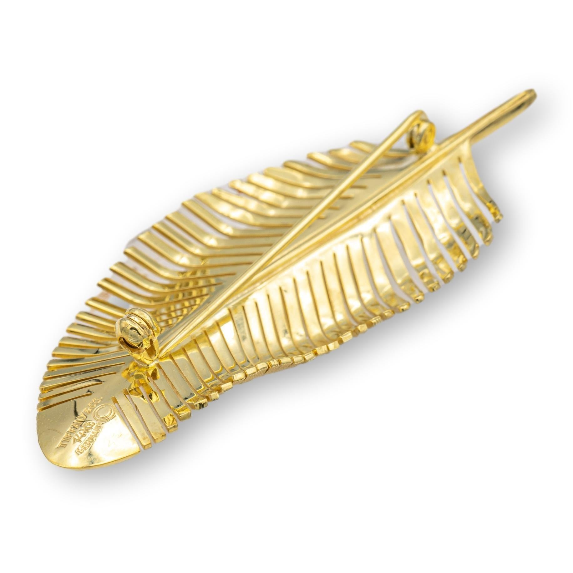 Tiffany and Co. Vintage 18K Yellow Gold Feather Motif Florentine Brooch 1