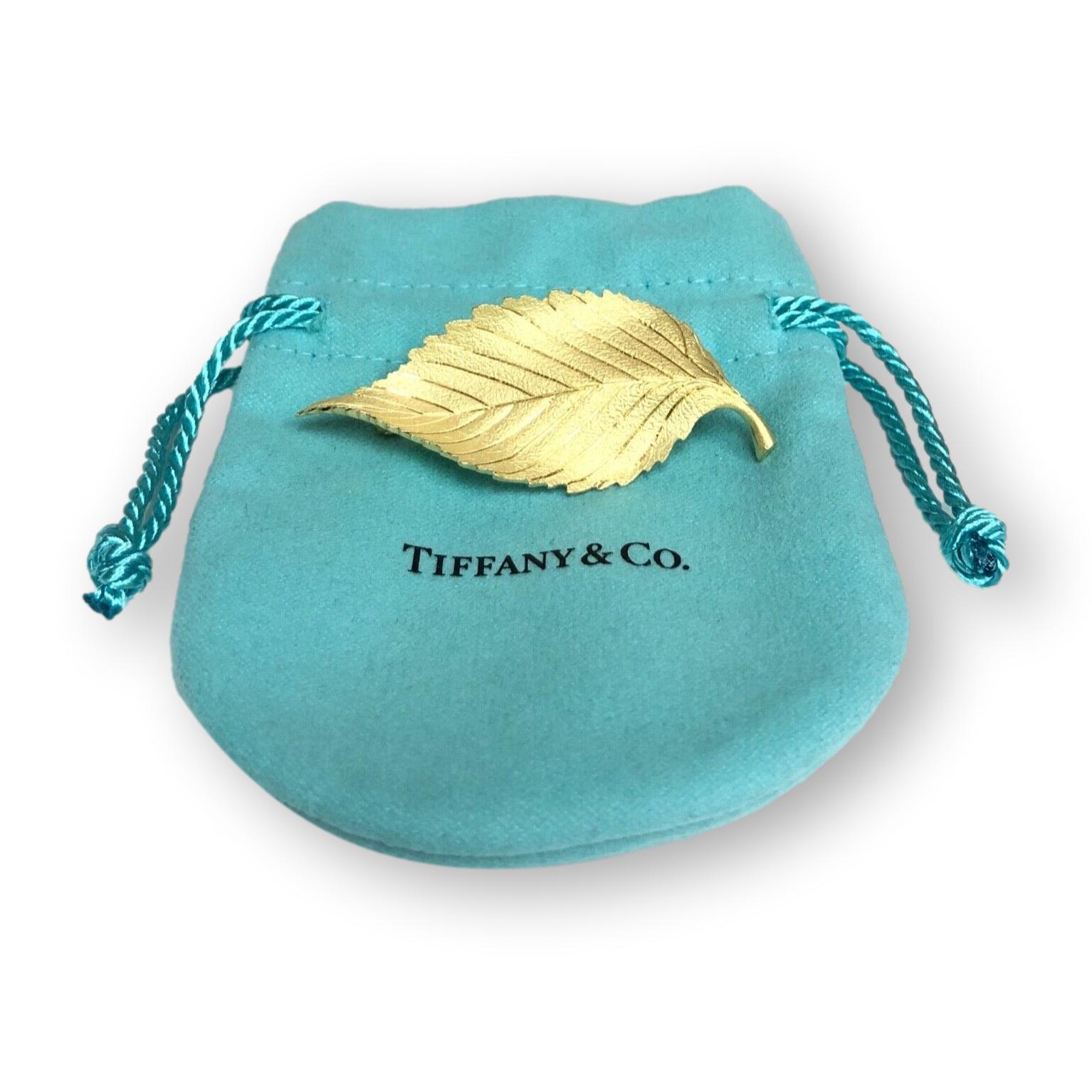 Tiffany and Co. Vintage Brooch in 18k Yellow Gold in a Beech Leaf Design In Excellent Condition In New York, NY