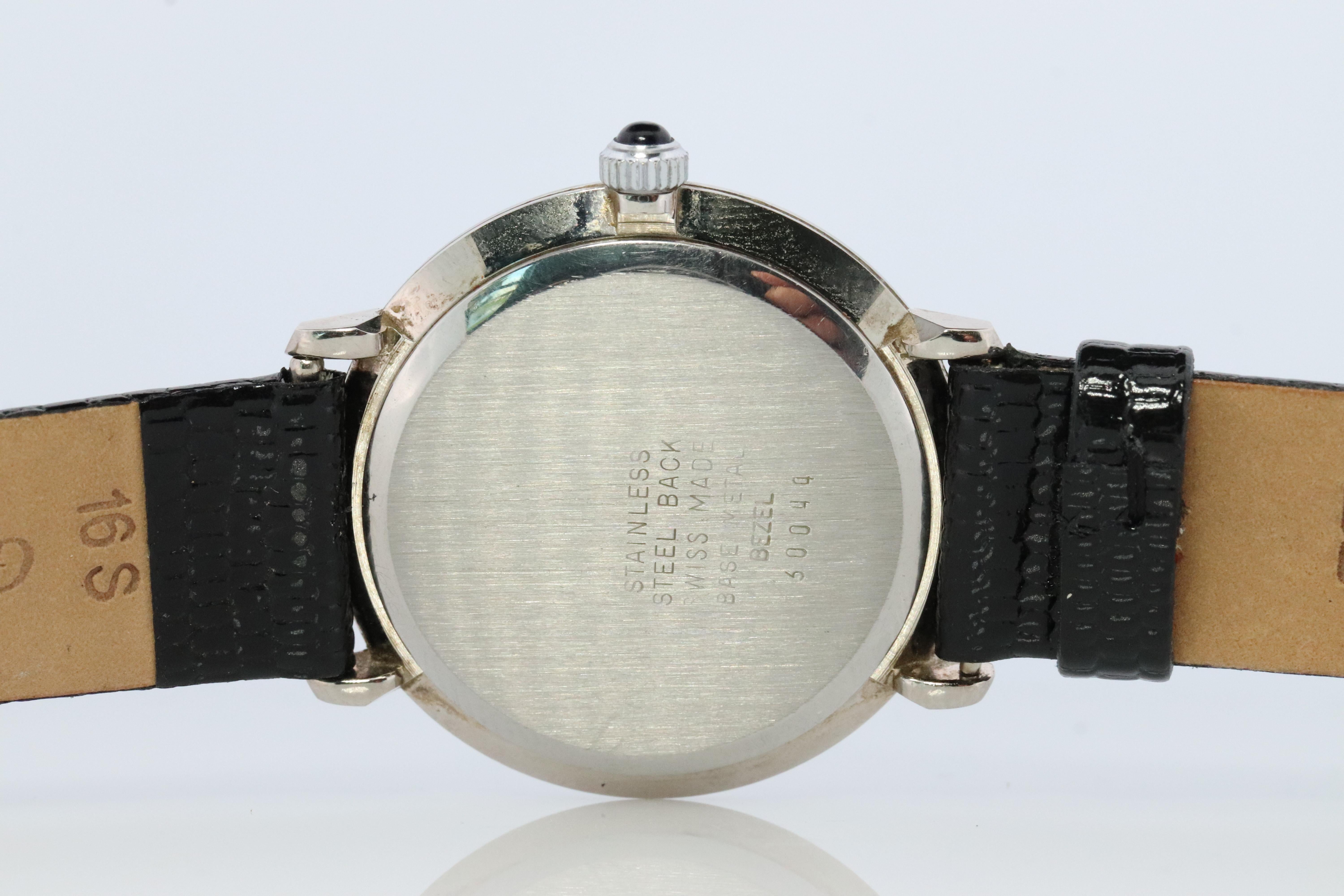 Uhr von Tiffany und Co. Runde Full Manual Mechanical Armbanduhr. 1970er Jahre. im Zustand „Gut“ in Port Charlotte, FL