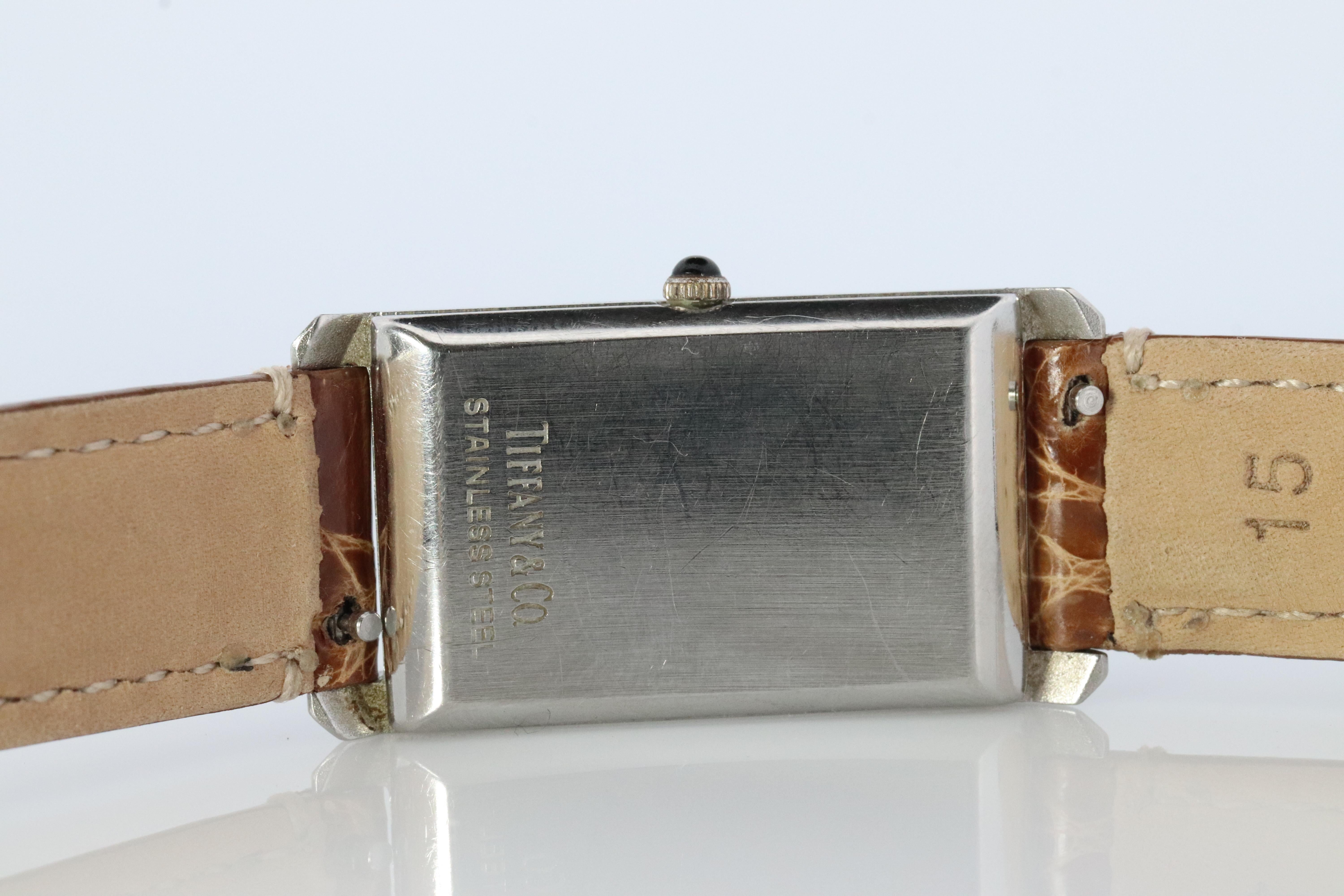 Reloj Tiffany & Co. Reloj de cuarzo Tiffany Tank. T&CO Clásica Americana. Moderno