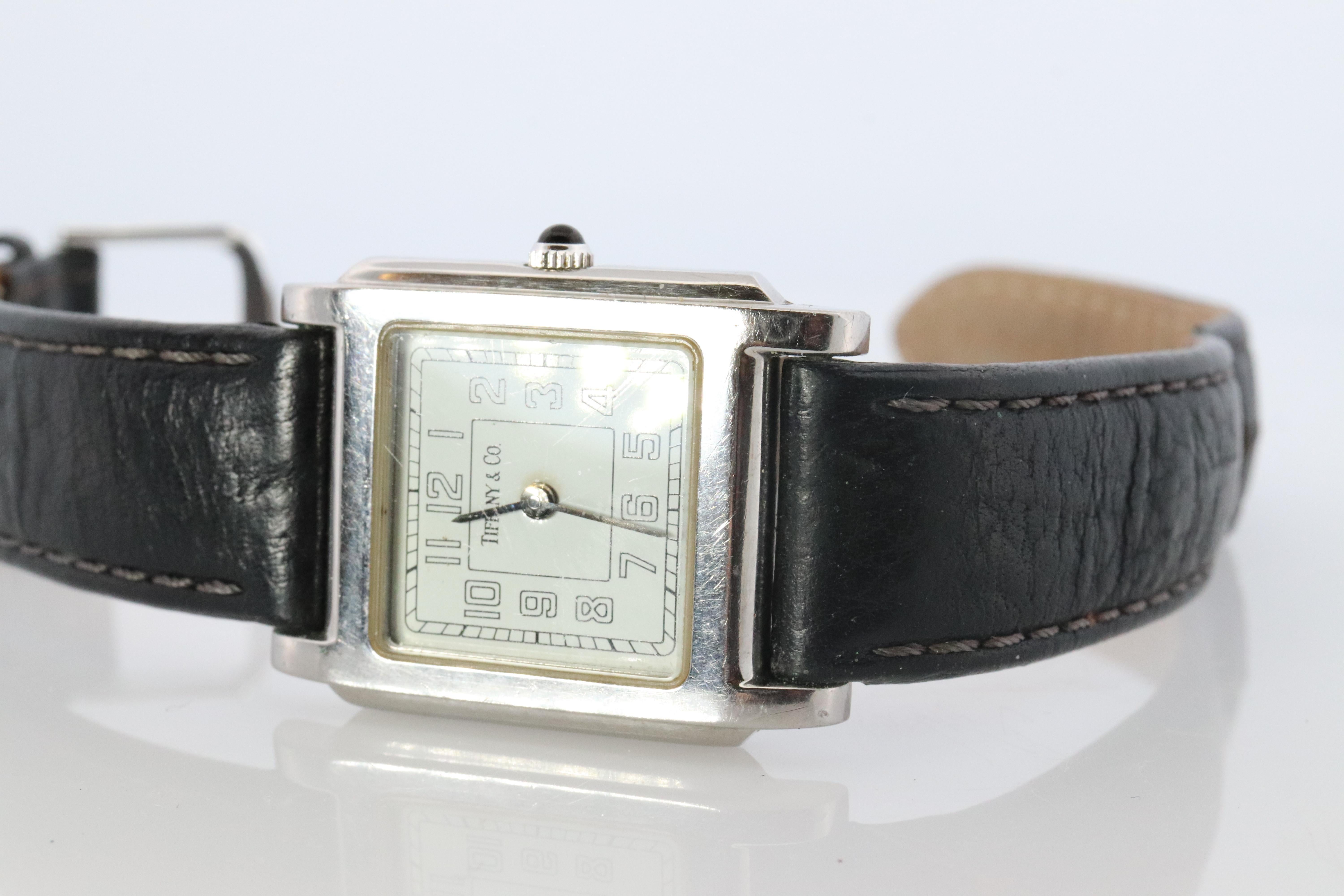 RARE Tiffany and Co Tank Watch

Classic Portfolio.

Stainless Steel 24mm by 32mm case.

Beautiful Watch. Quartz. Works and keeps time. New Battery installed. Serviced - New Movement installed.


Condition: Little visible signs of wear.