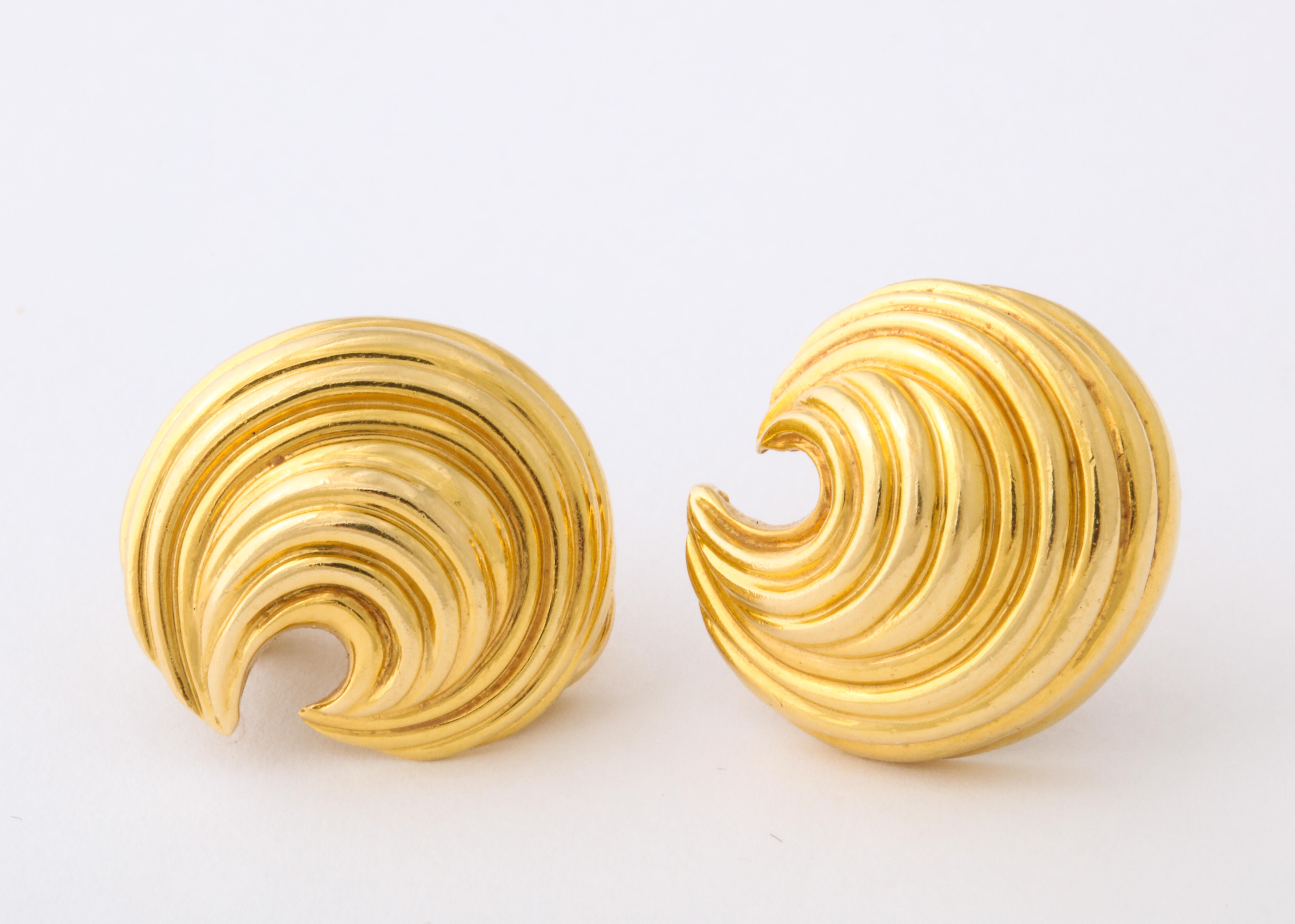 Women's Tiffany & Co. Yellow Gold Wave Earclips