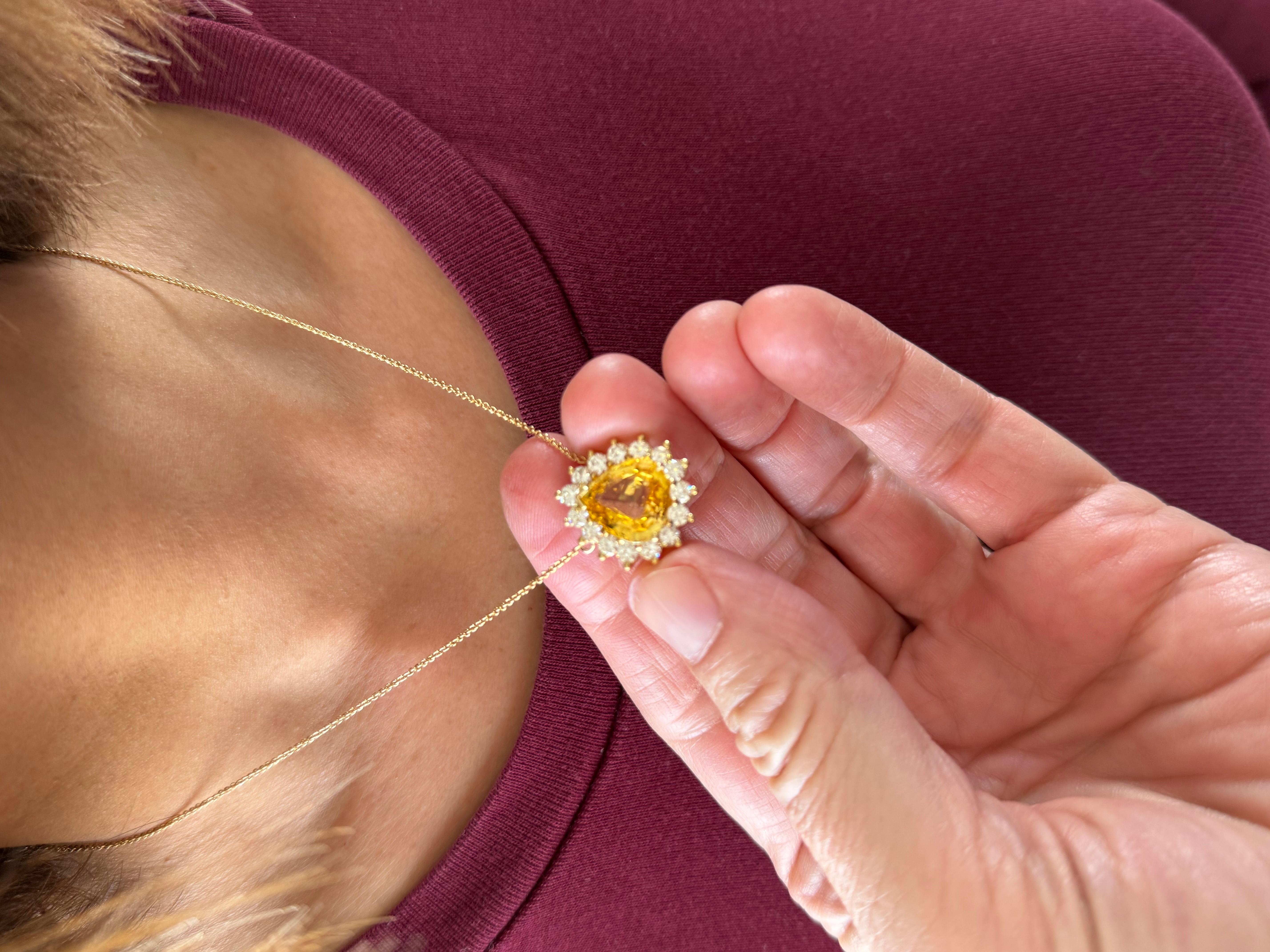 Tiffany & Co. Gelbe Saphir- und Diamant-Anhänger-Halskette im Angebot 7