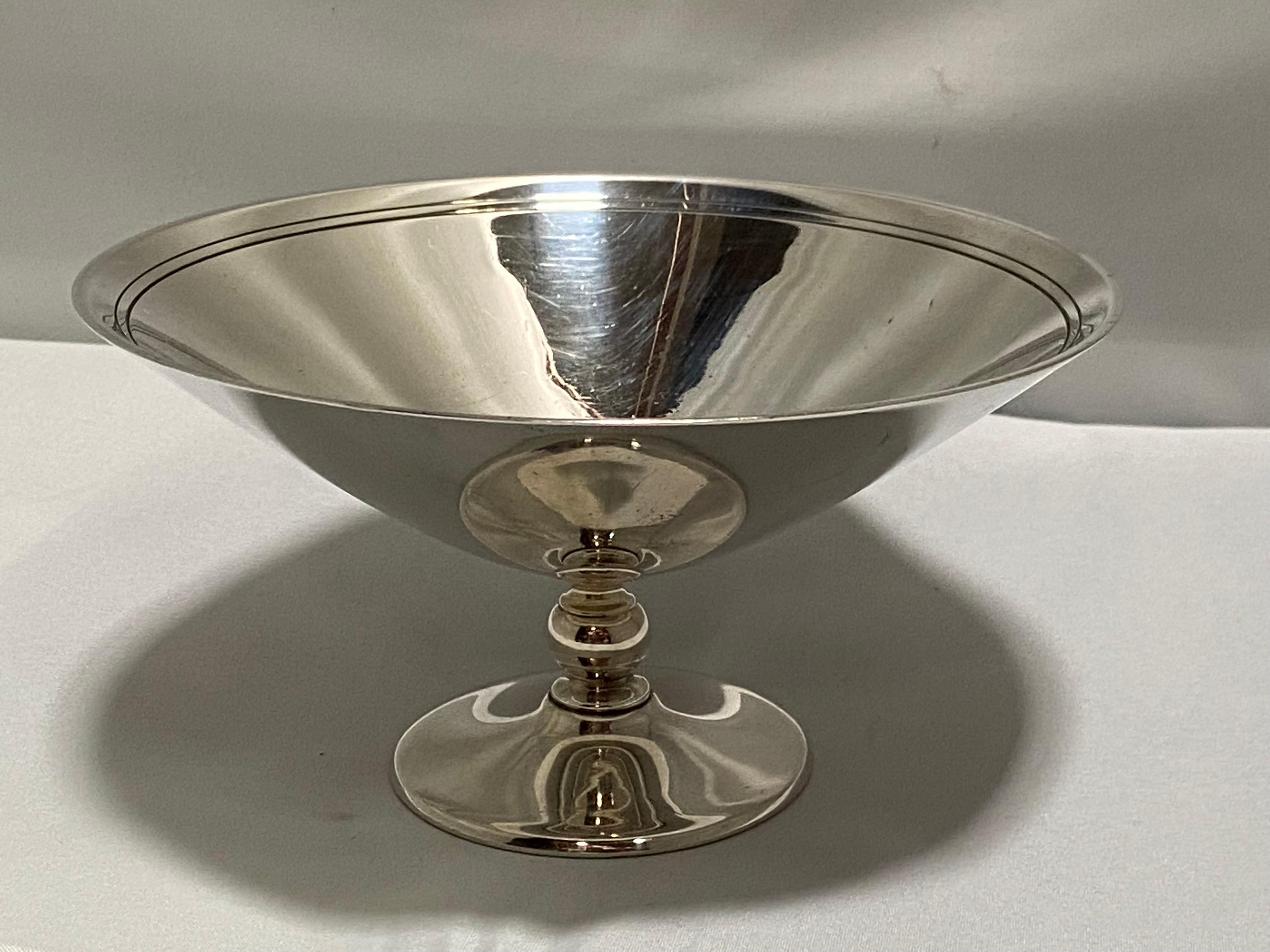 Tiffany and Company 1940's Sterling Silver Footed Bowl or Compote Dish For Sale 5