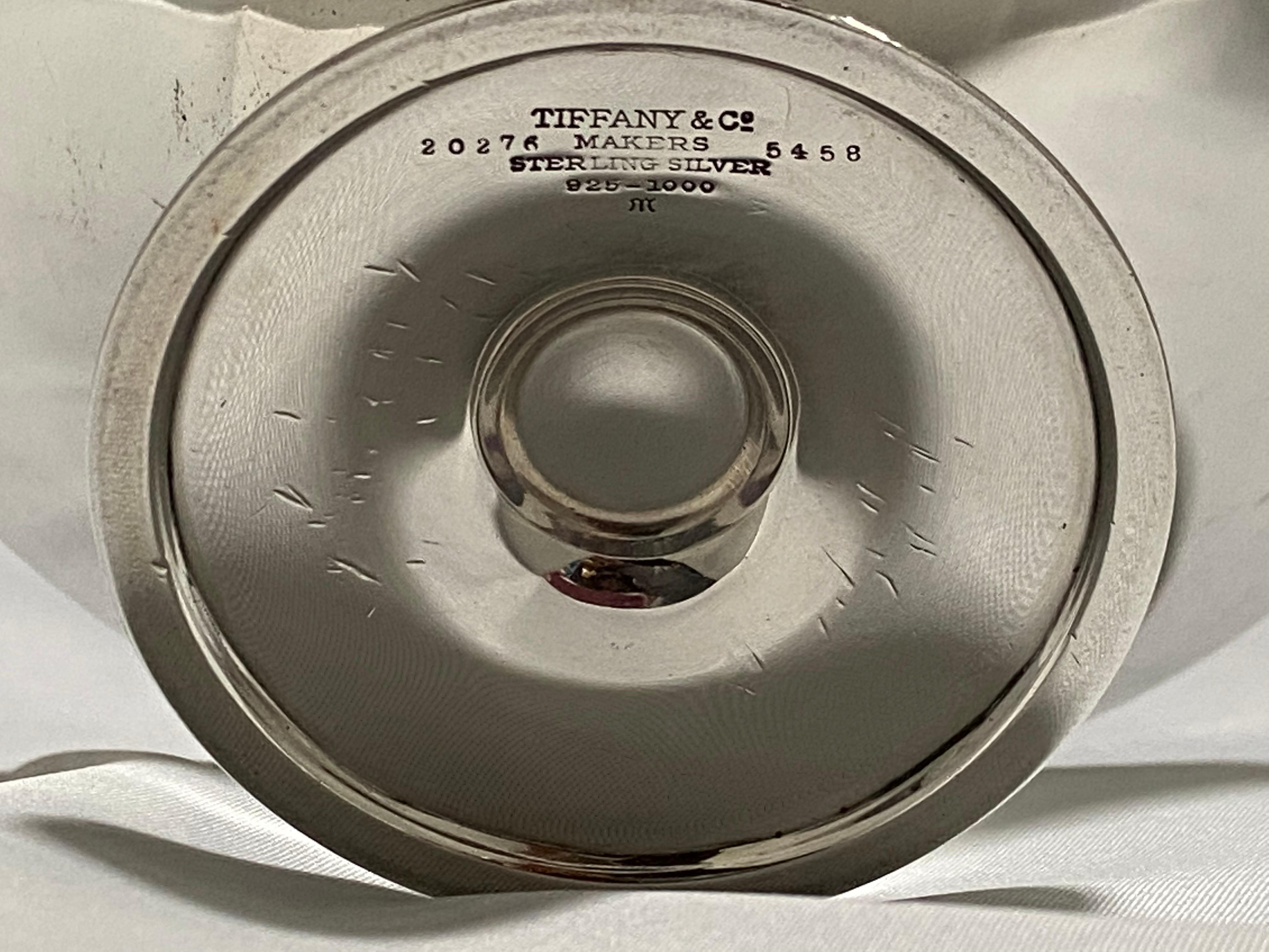 Tiffany and Company 1940's Sterling Silber Fuß Schüssel oder Kompott Schale im Zustand „Gut“ im Angebot in Atlanta, GA