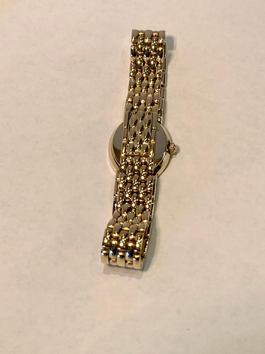 Tiffany & Co Ladies 14 Karat Yellow Gold Wristwatch with Diamond Bezel 8