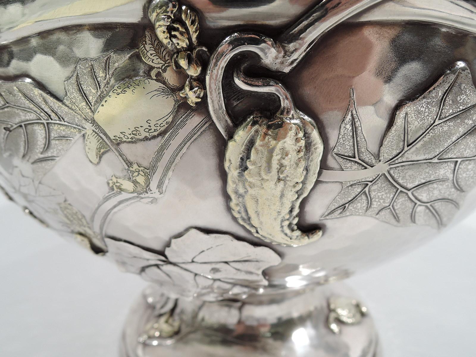 American Tiffany & Co. Applied & Hand Hammered Sterling Silver Centerpiece Bowl