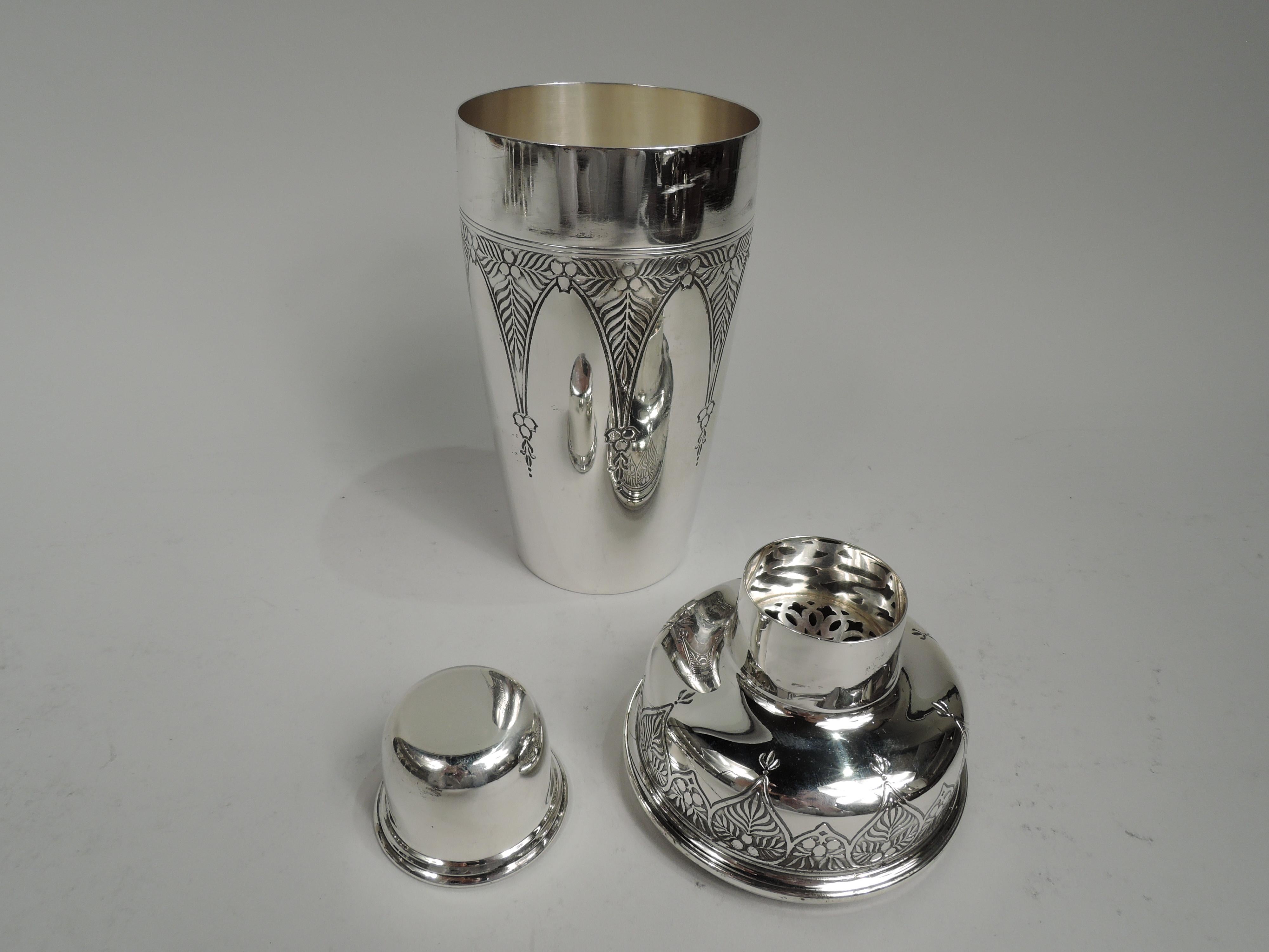 Tiffany Art Deco Bar Set with Cocktail Shaker & Cups on Tray In Excellent Condition In New York, NY