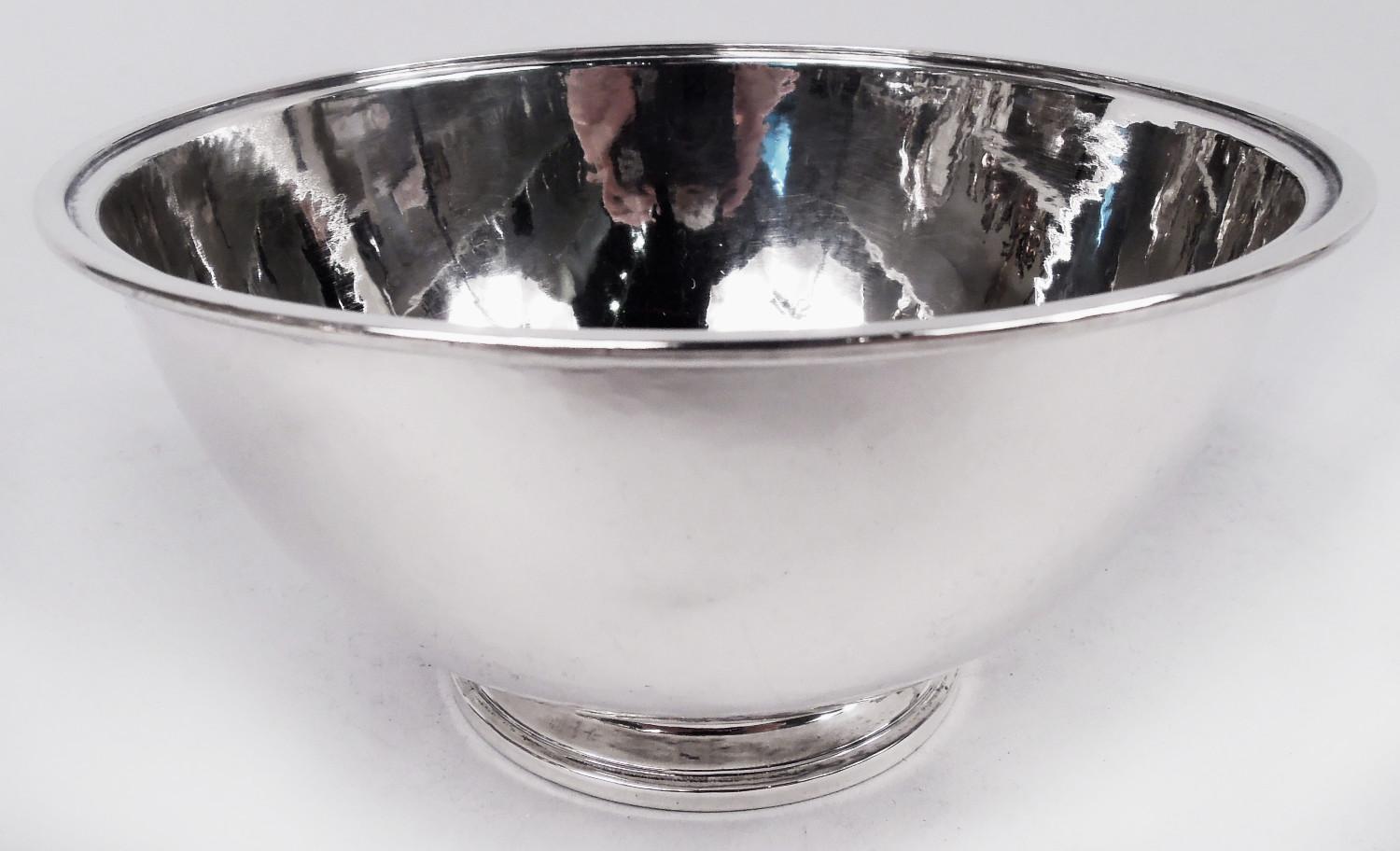 American Tiffany Art Deco Craftsman Hand-Hammered Sterling Silver Dessert Set For Sale