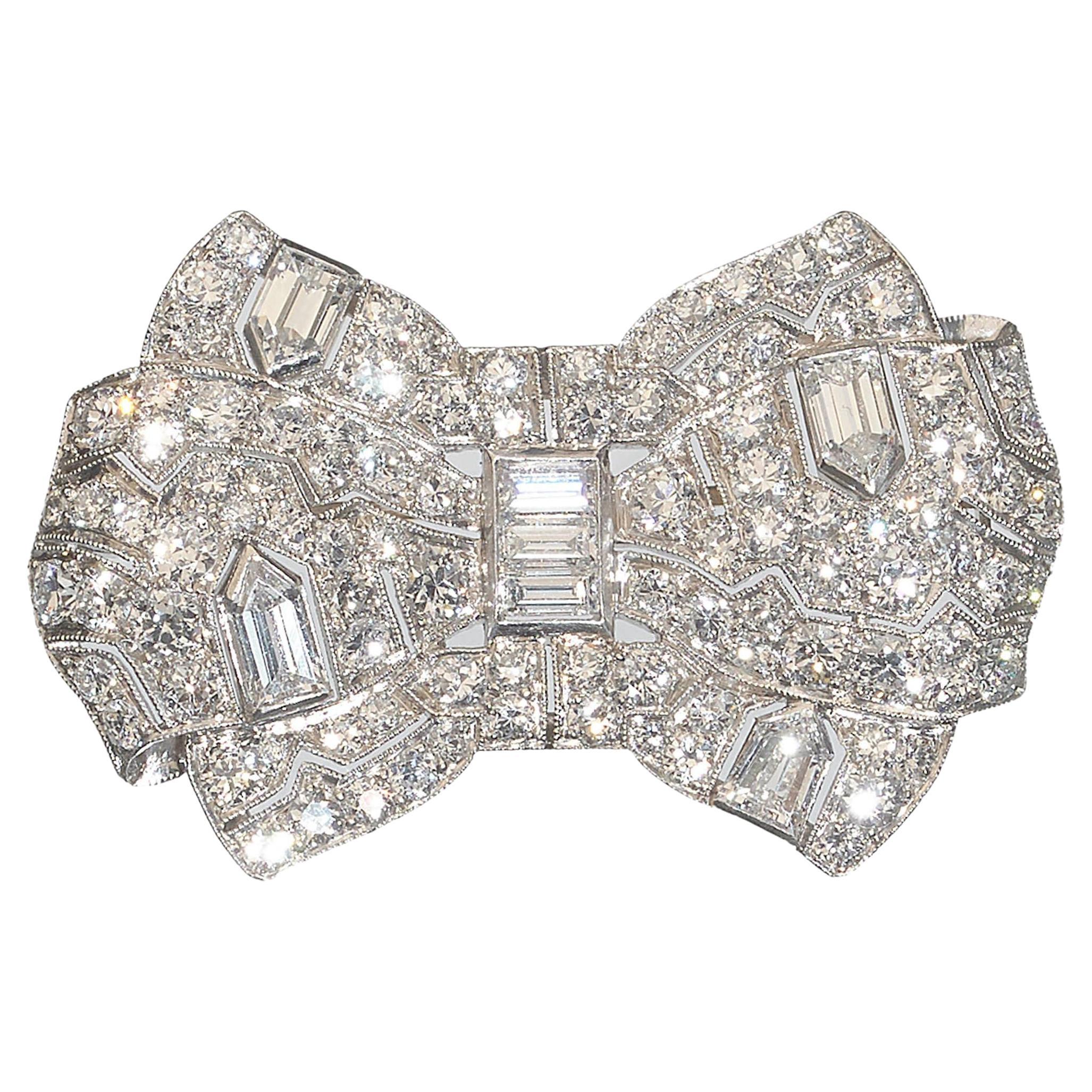 Tiffany Art Deco Diamond and Platinum Bow Brooch, circa 1930