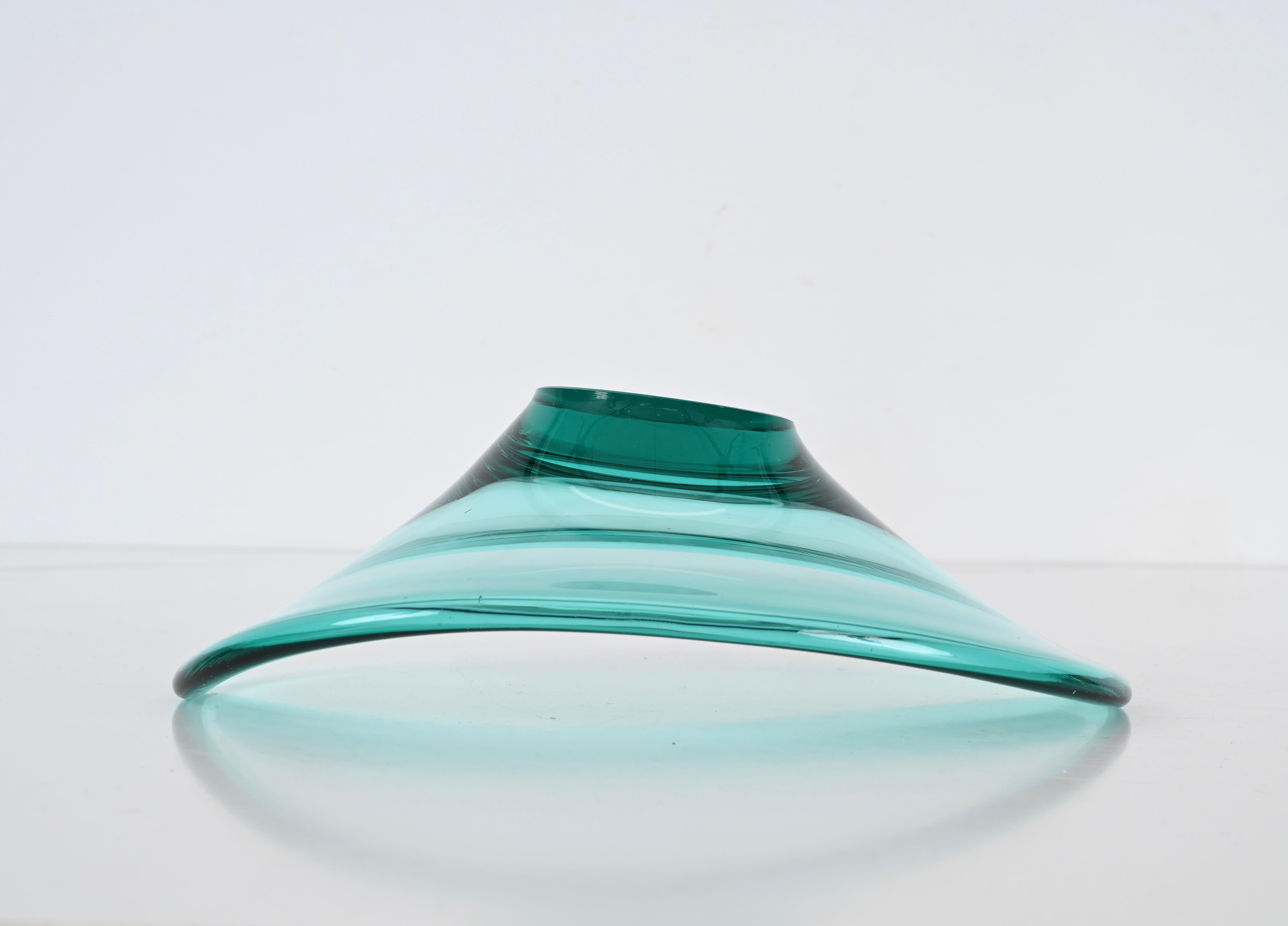 20th Century Tiffany Blue Murano Glass Bowl or Pocket Emptier, Italy, 1960s For Sale