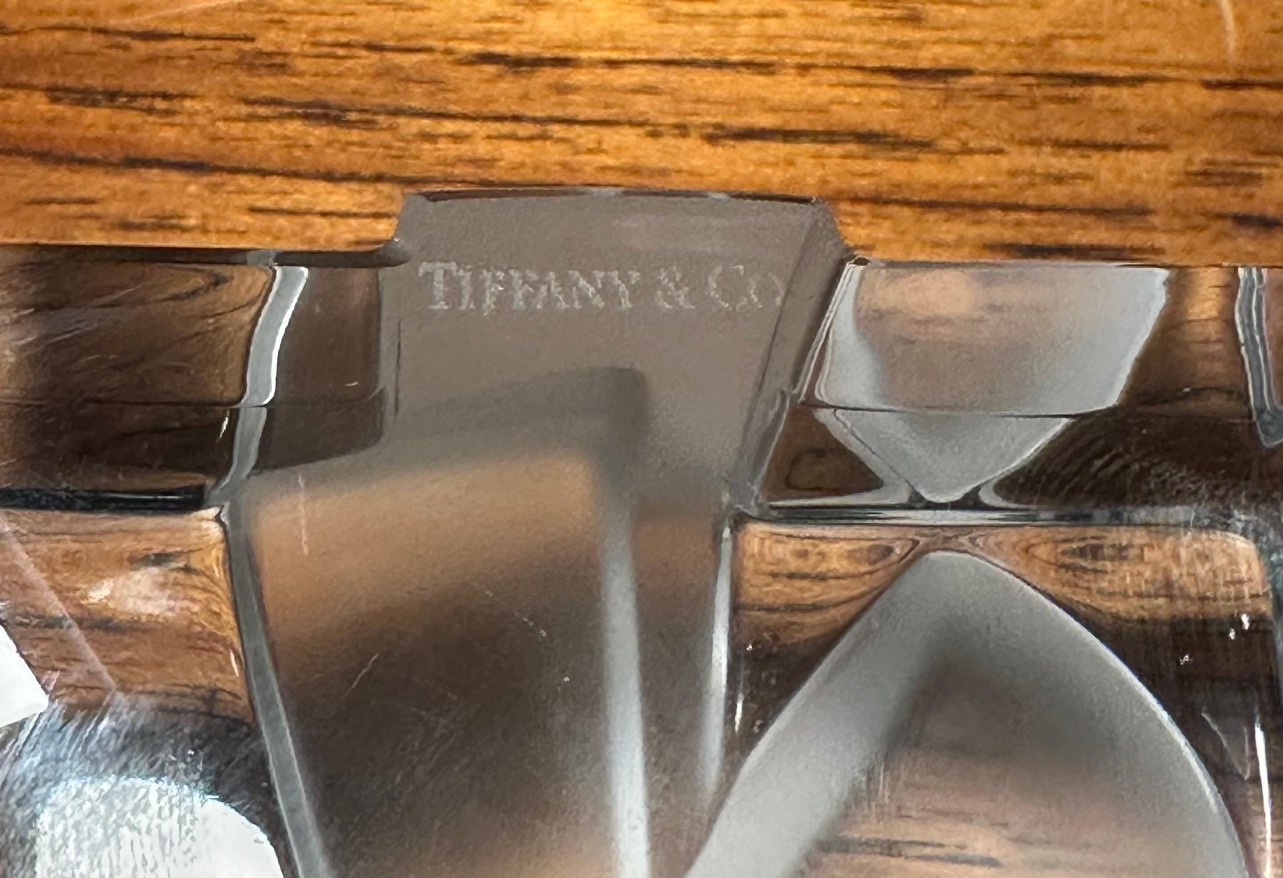 Fermacarte in cristallo Tiffany Box and Bow di Tiffany & Co. in vendita 5