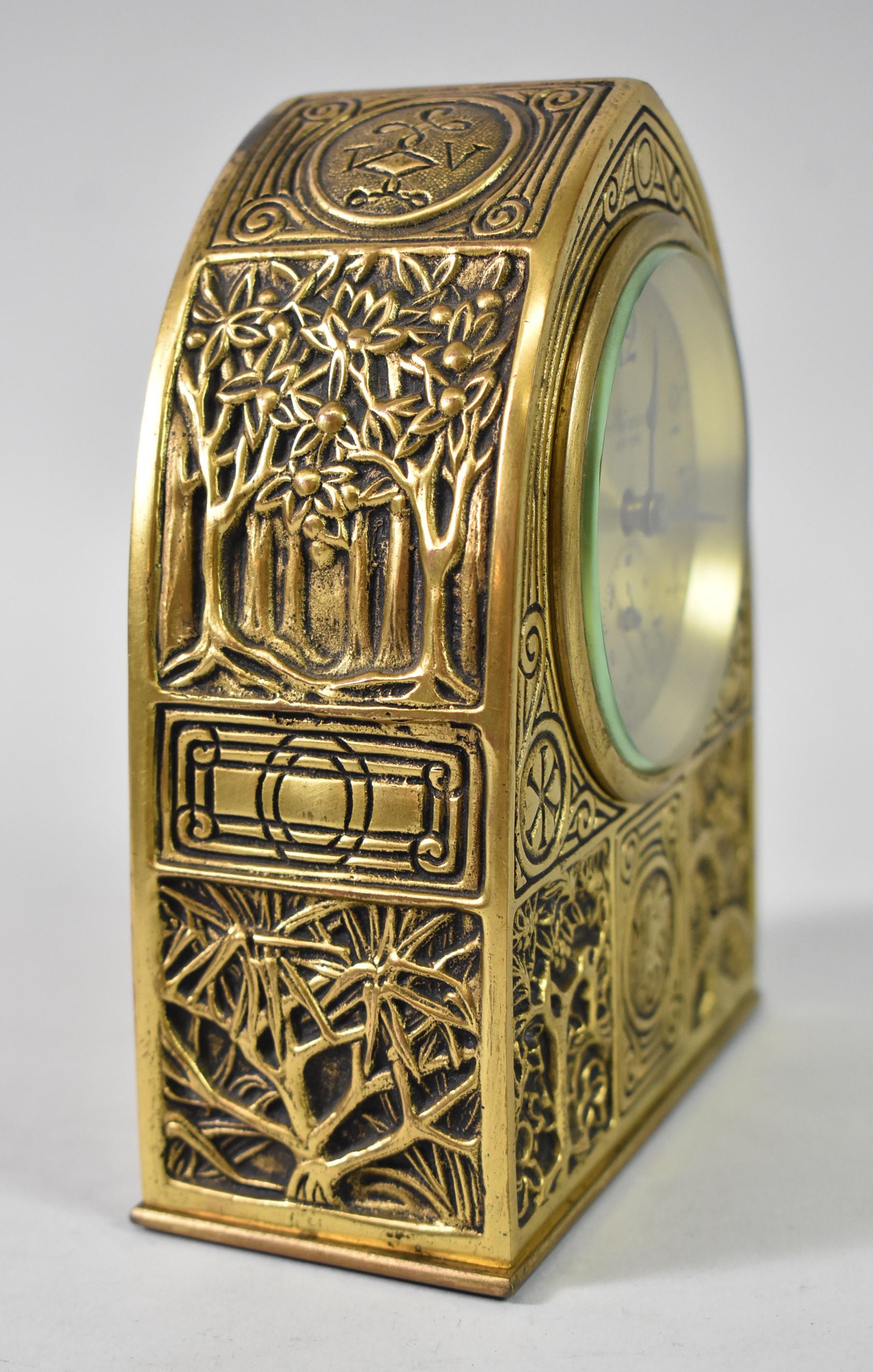 Art Déco Orologio da scrivania Tiffany Bronze Bookmark Collection'S in vendita