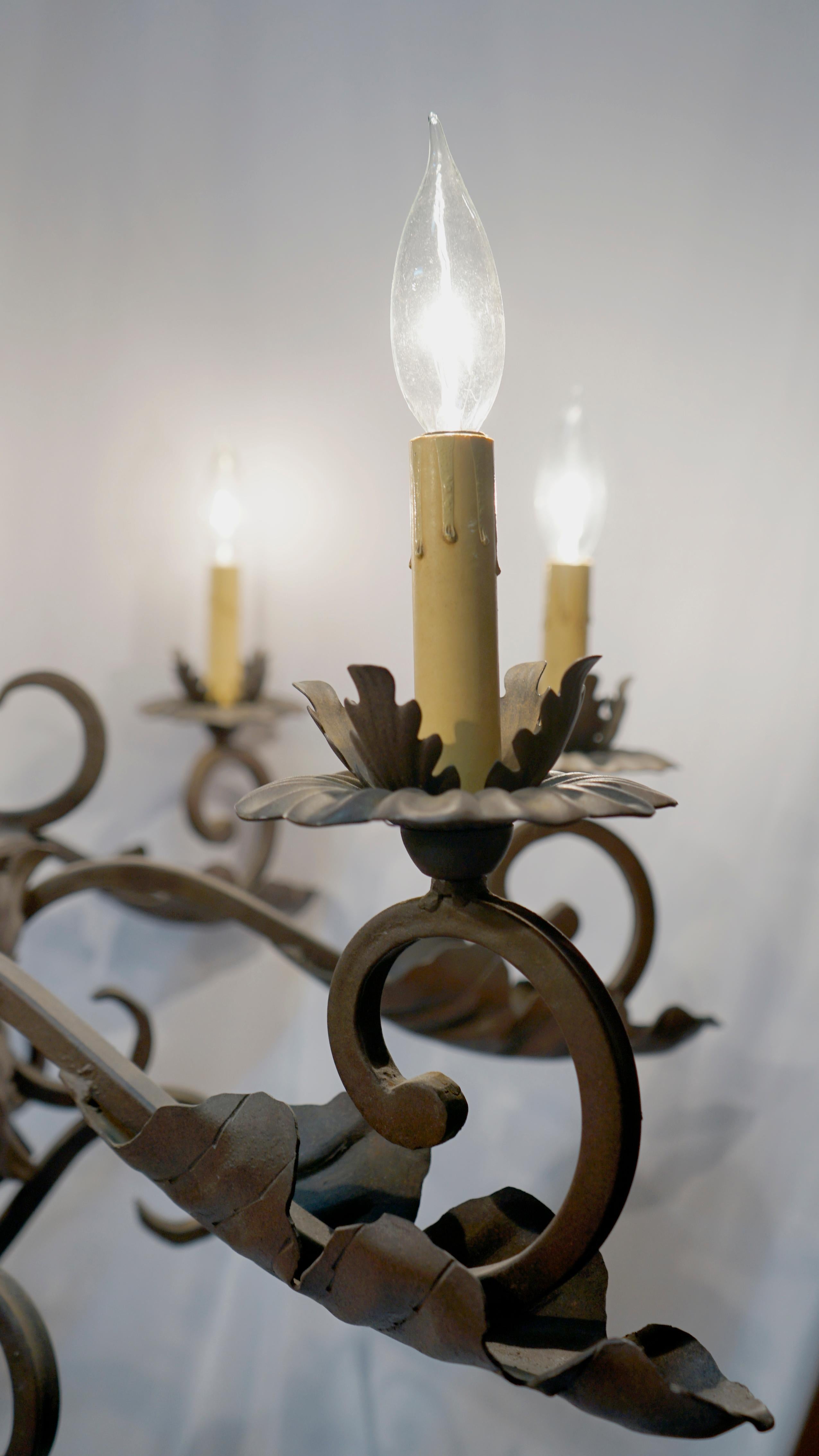 Tiffany & Co., Caldwell Style French Wrought Iron 8-Candle Chandelier In Good Condition In Lomita, CA