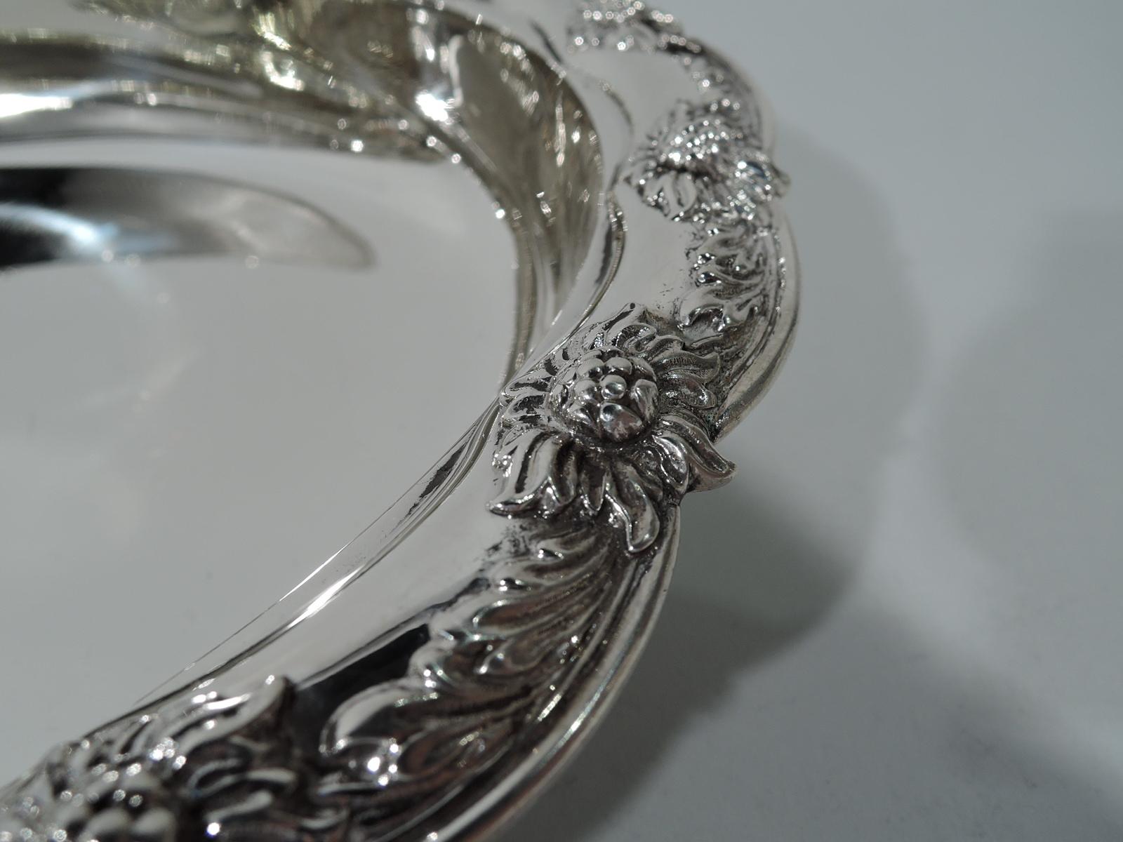 Tiffany Chrysanthemum Sterling Silver Covered Serving Dish In Excellent Condition In New York, NY