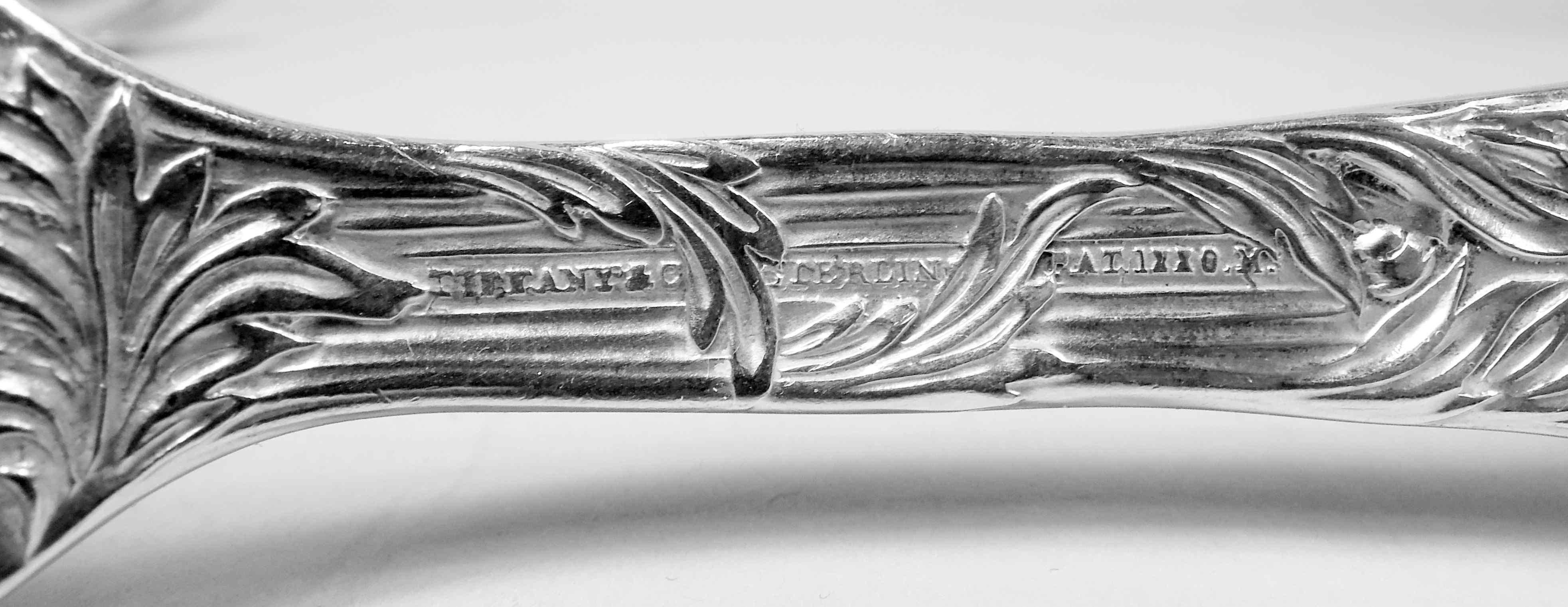 Tiffany Chrysantheme Sterling Silber Tafelservice für 12 Personen mit 96 Teilen im Angebot 3